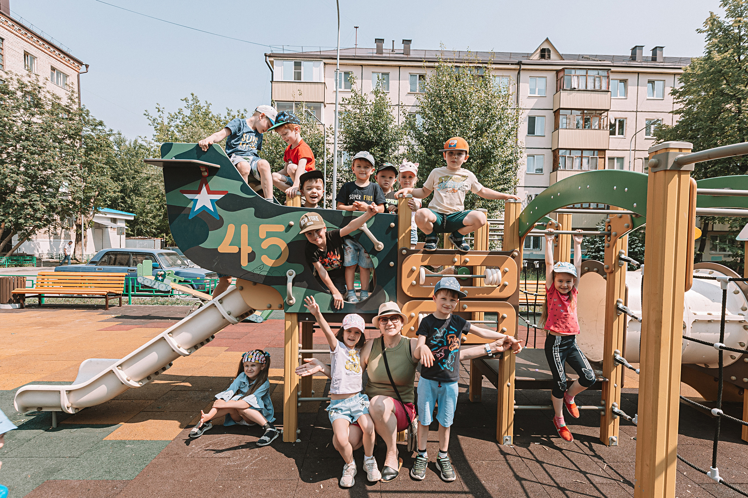 Один день в саду (частный). Семейный фотограф Тюмень, фотограф на роды Салмина Мария