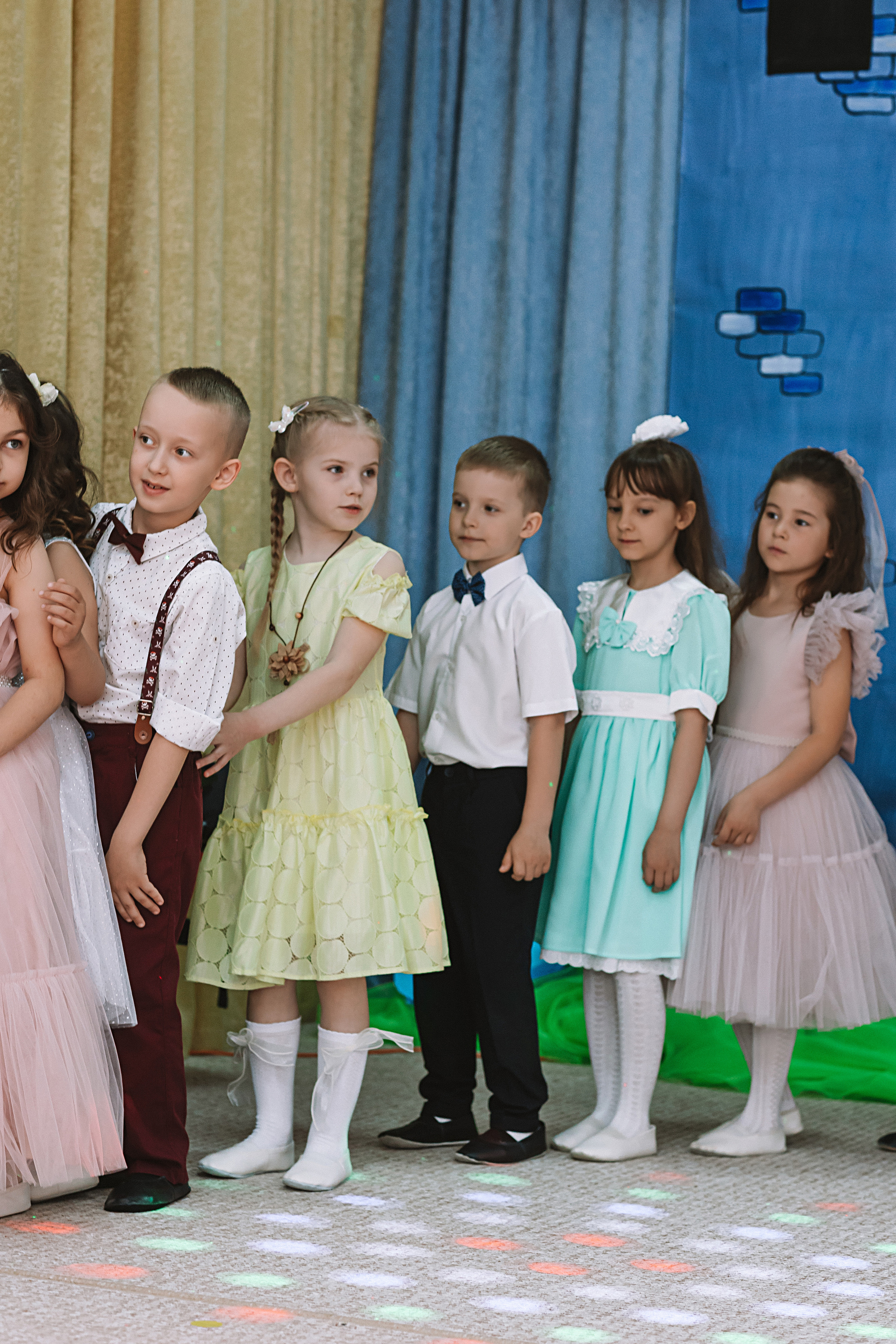 Выпускной детский сад. Семейный фотограф Тюмень, фотограф на роды Салмина Мария