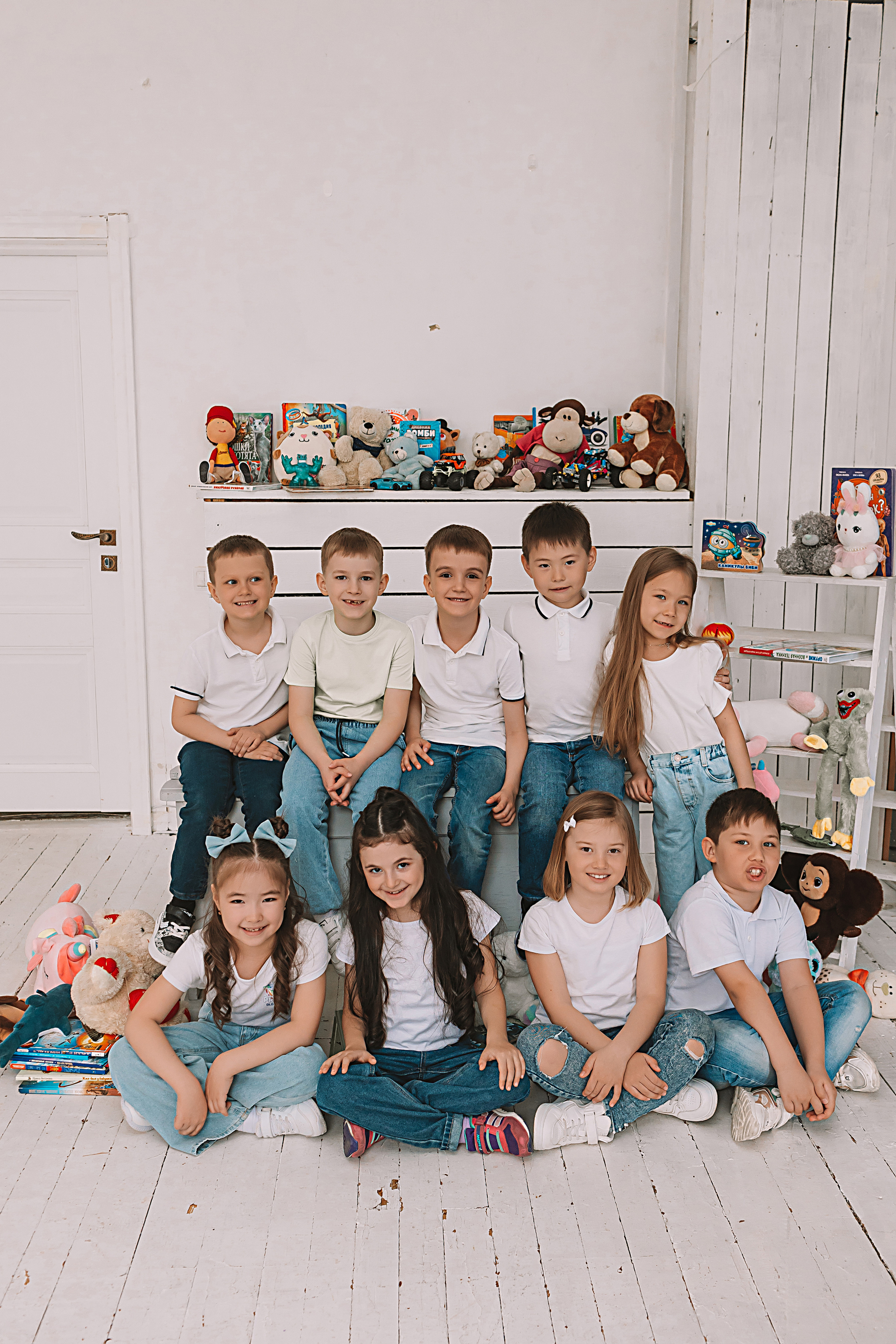 Садик в фотостудии. Семейный фотограф Тюмень, фотограф на роды Салмина Мария