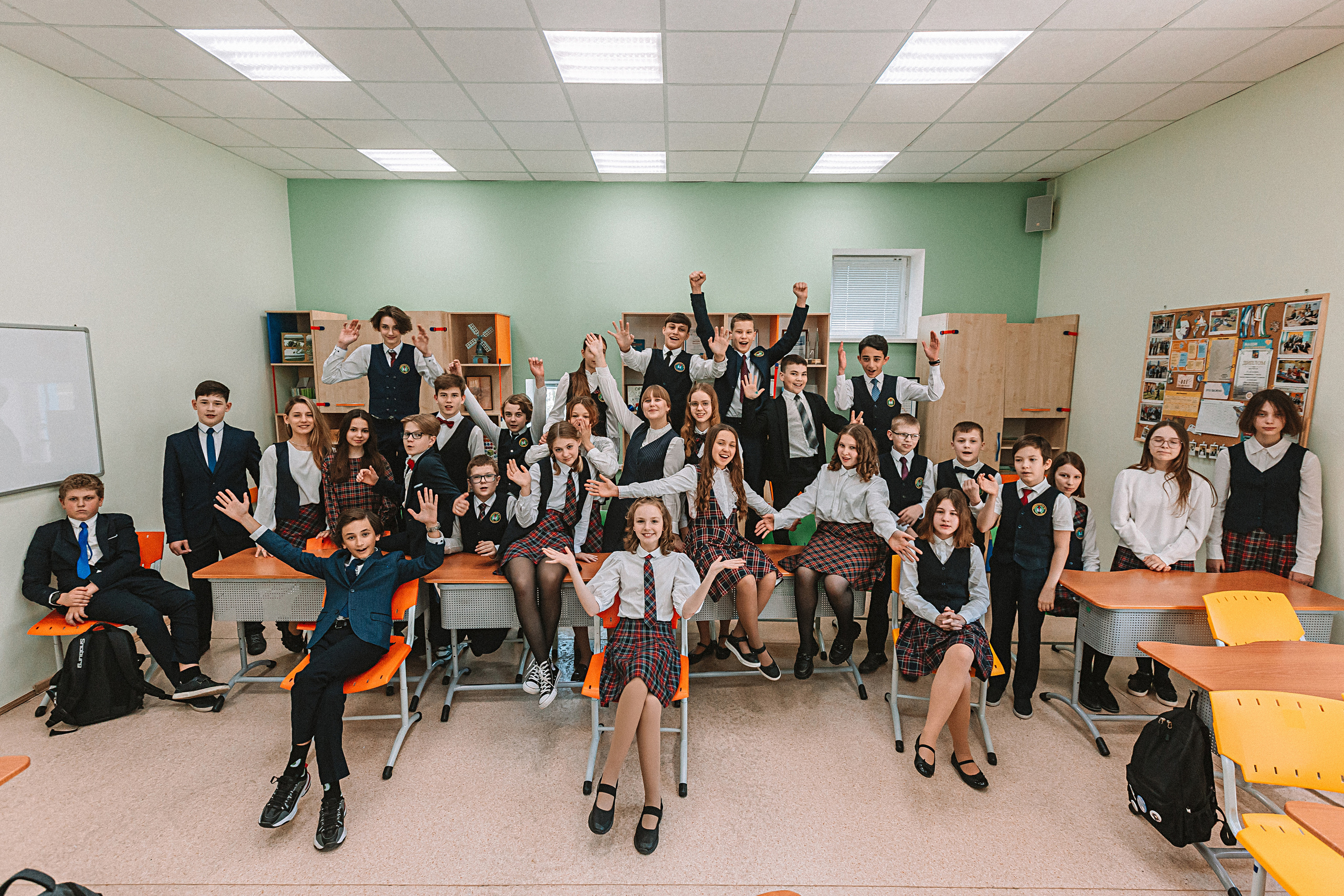 7 класс в кабинете. Семейный фотограф Тюмень, фотограф на роды Салмина Мария