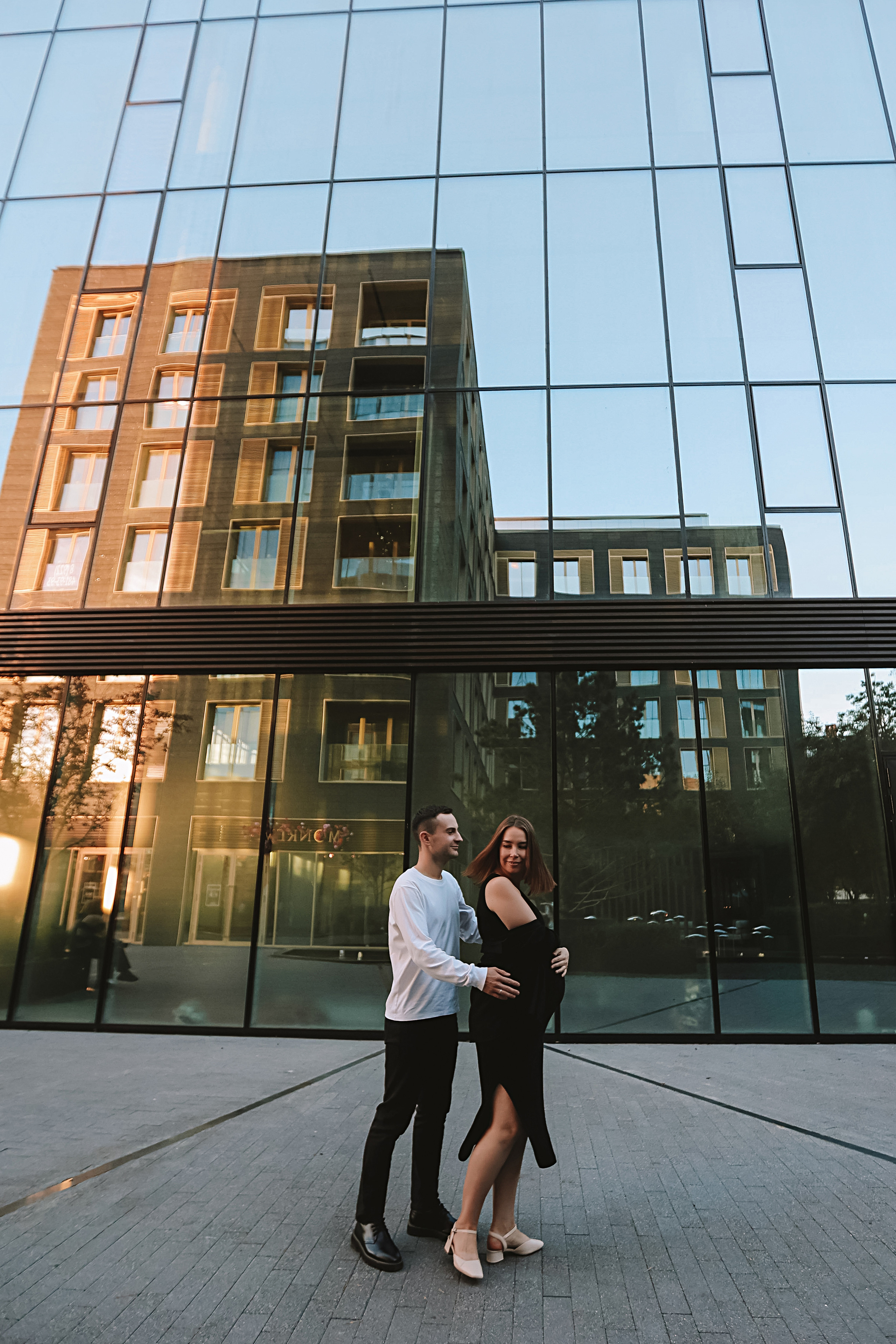 Беременность (центр города). Семейный фотограф Тюмень, фотограф на роды Салмина Мария