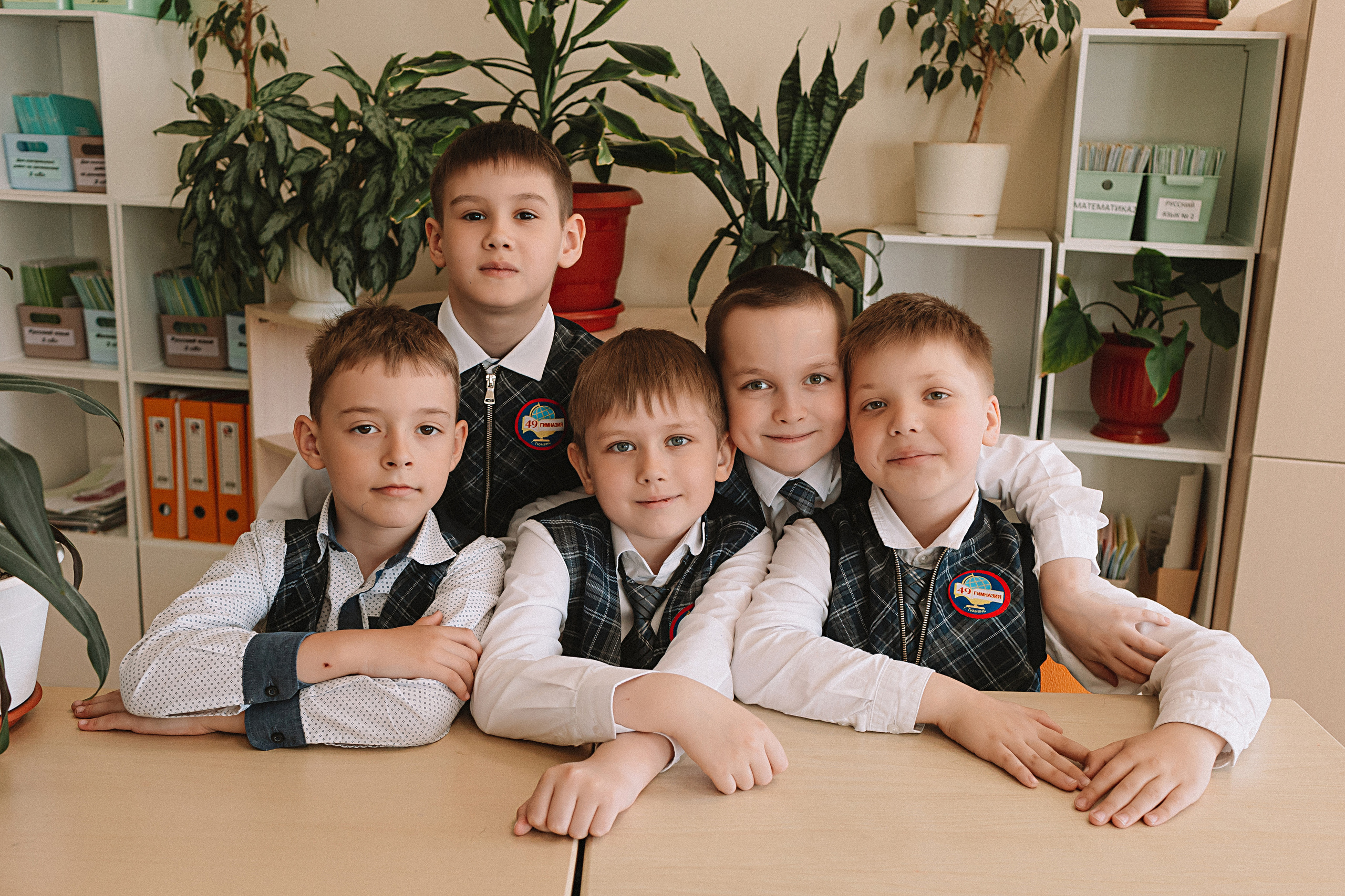 1 п фотосессия в классе. Семейный фотограф Тюмень, фотограф на роды Салмина Мария