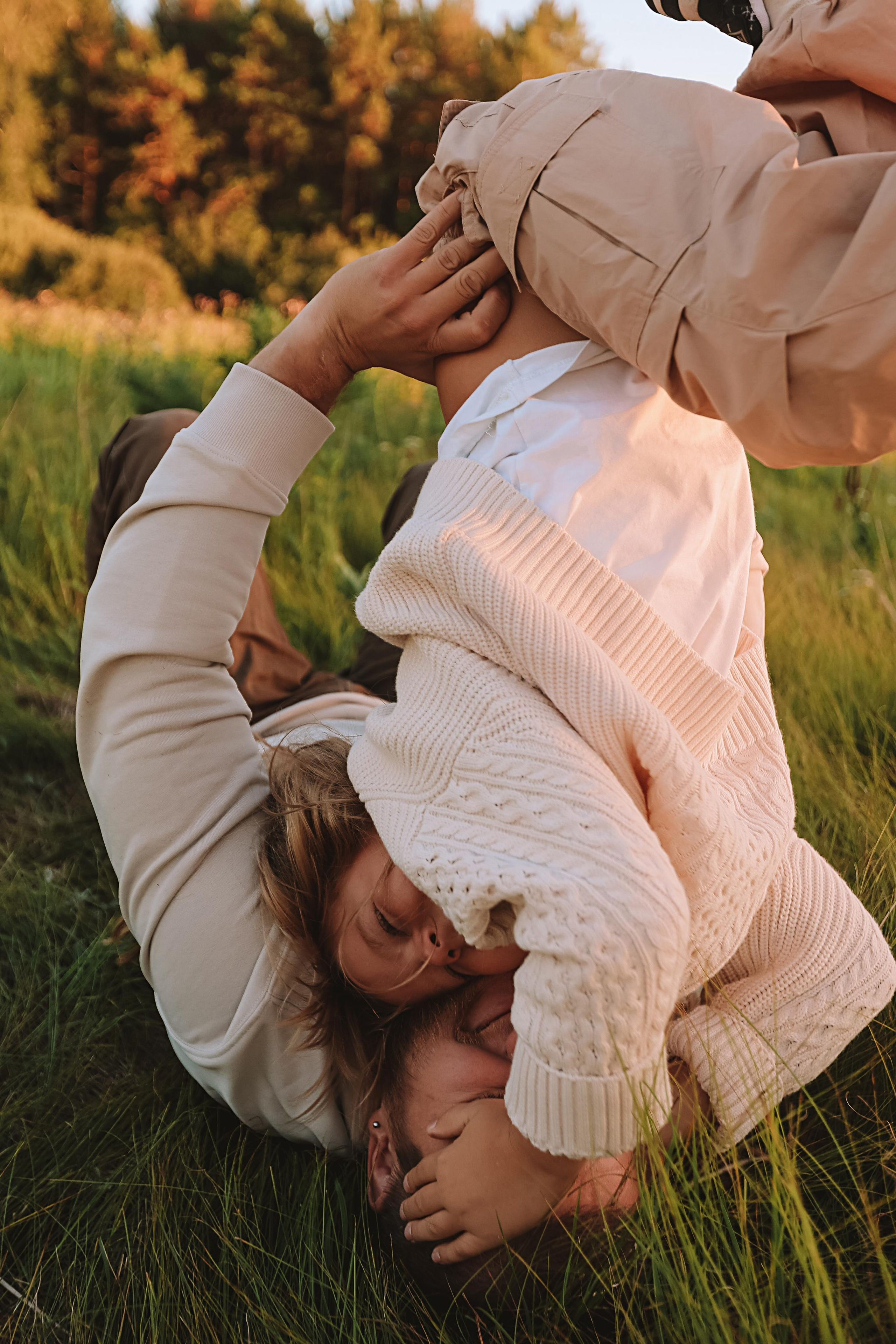 Семейная (каменка). Семейный фотограф Тюмень, фотограф на роды Салмина Мария