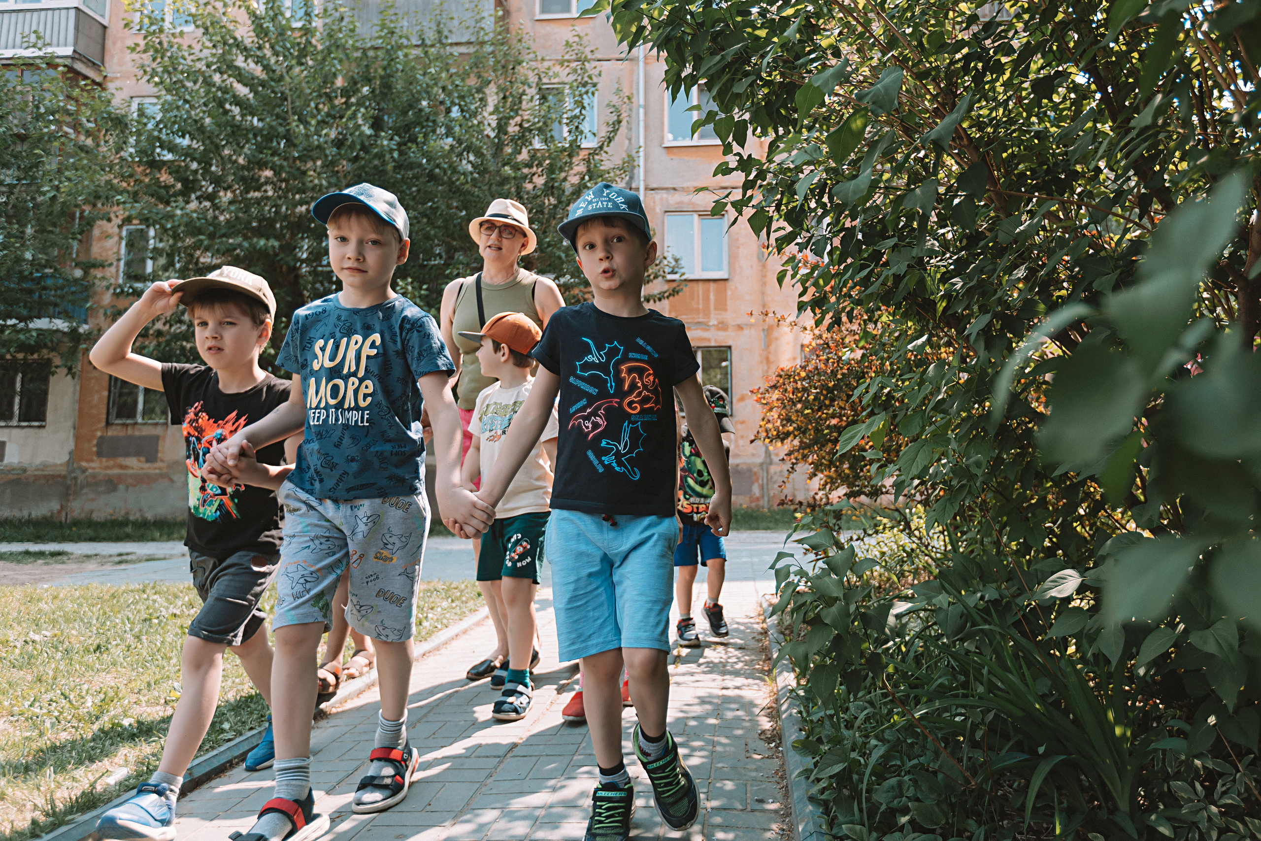 Один день в саду (частный). Семейный фотограф Тюмень, фотограф на роды Салмина Мария