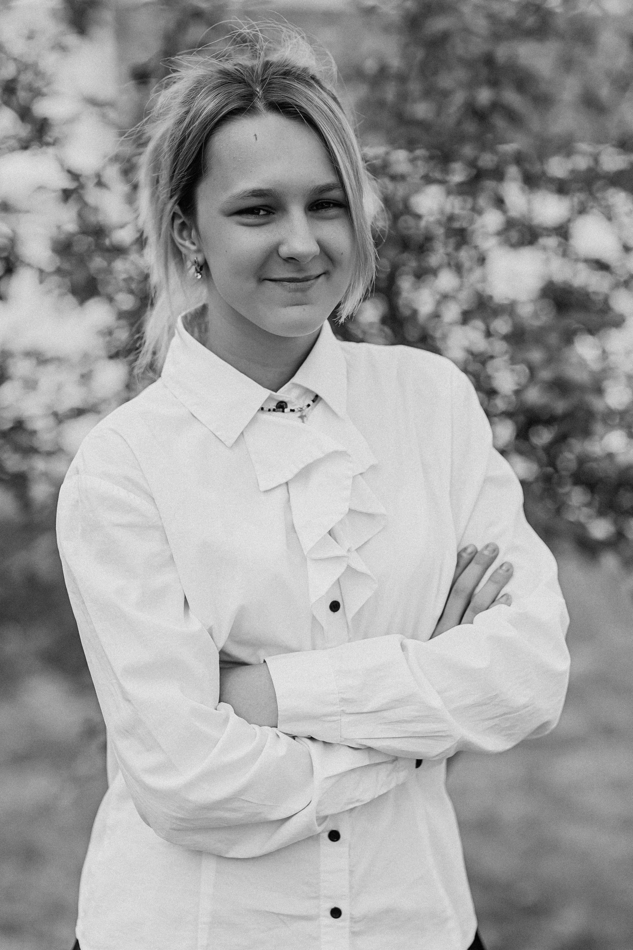 7 класс на улице. Семейный фотограф Тюмень, фотограф на роды Салмина Мария