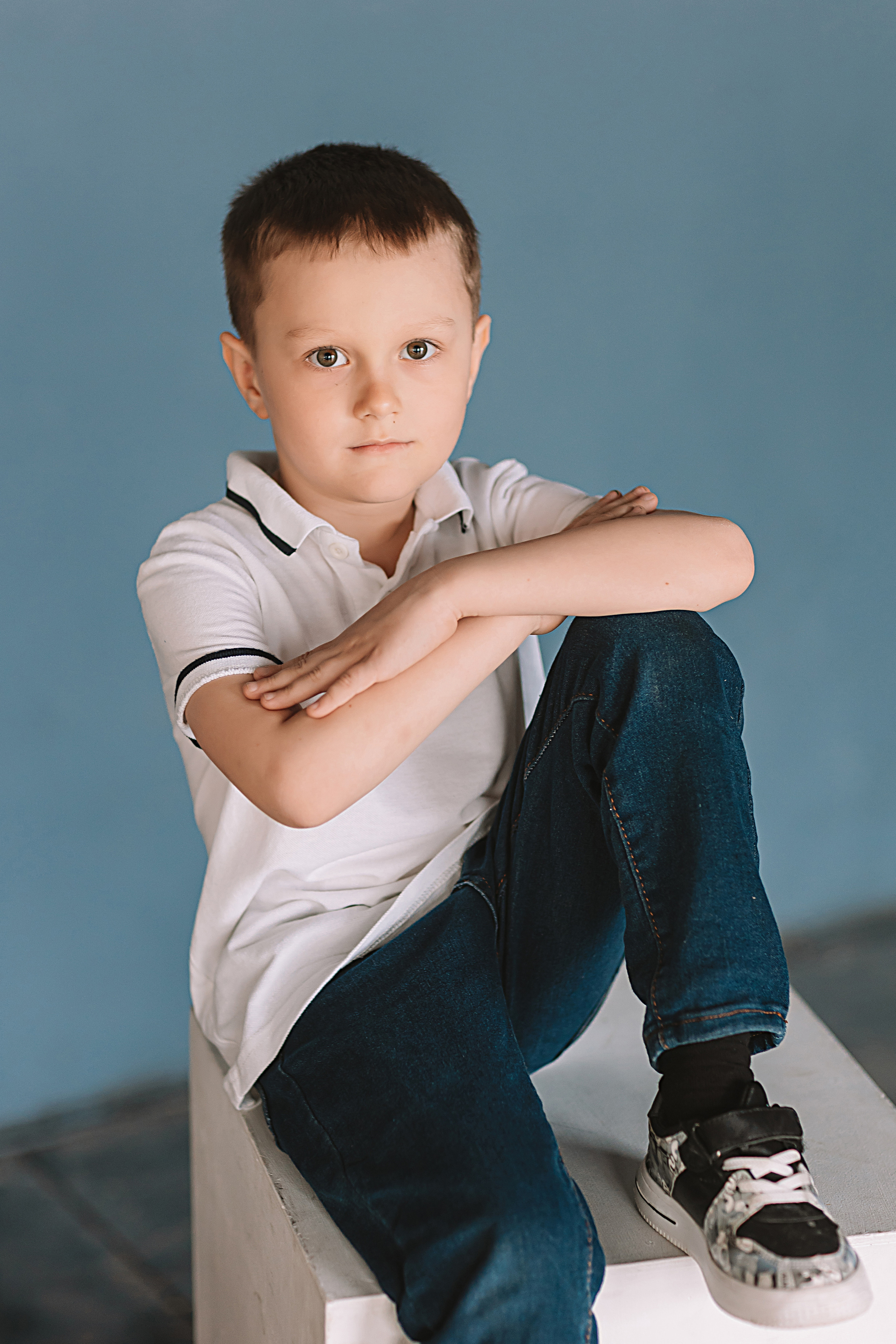 Садик в фотостудии. Семейный фотограф Тюмень, фотограф на роды Салмина Мария