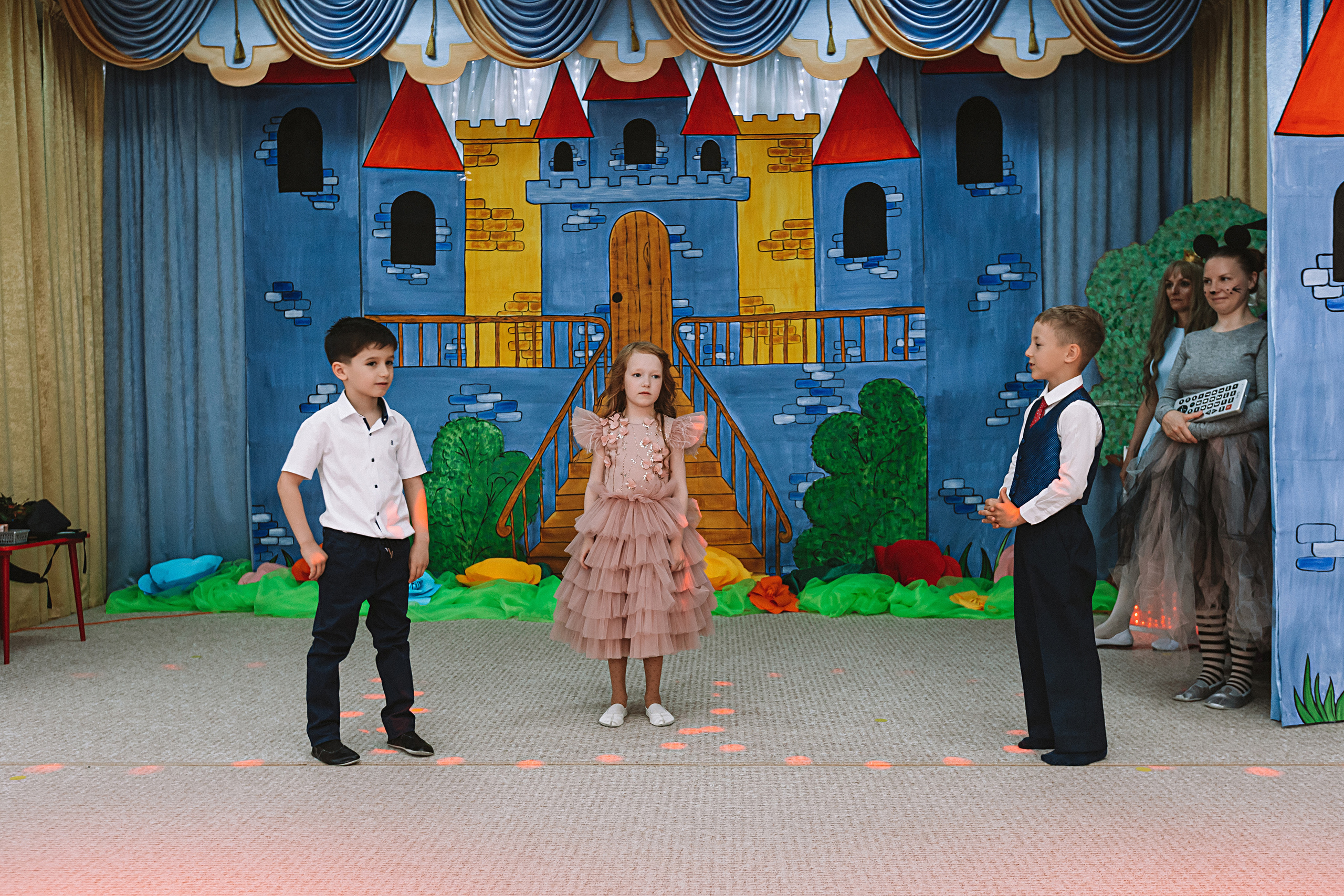 Выпускной детский сад. Семейный фотограф Тюмень, фотограф на роды Салмина Мария