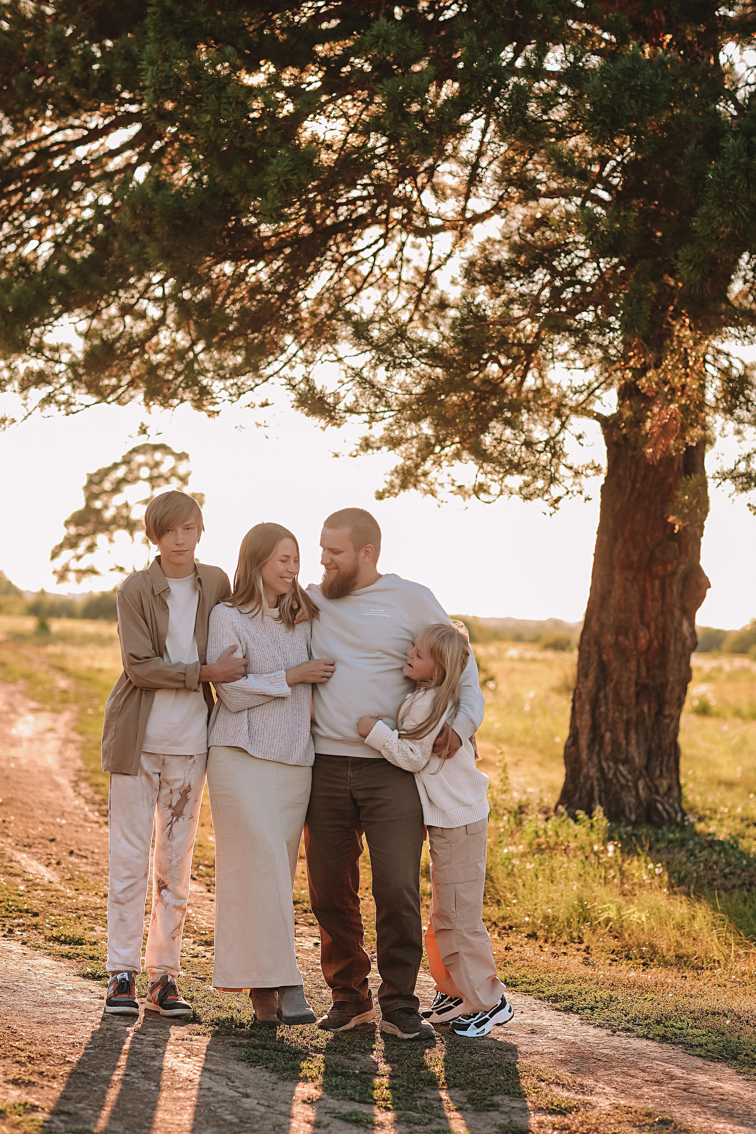 Семейная (каменка). Семейный фотограф Тюмень, фотограф на роды Салмина Мария