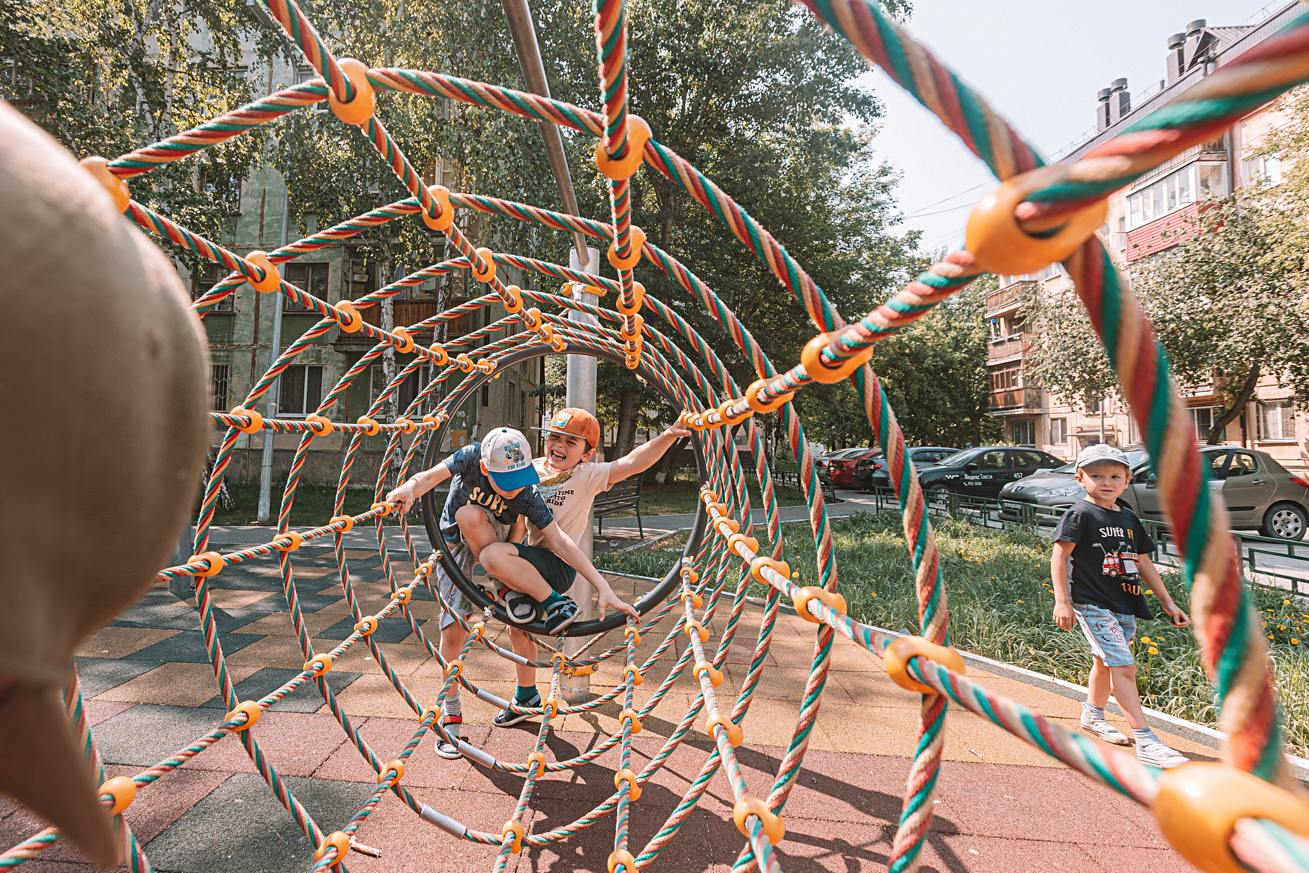 Один день в саду (частный). Семейный фотограф Тюмень, фотограф на роды Салмина Мария