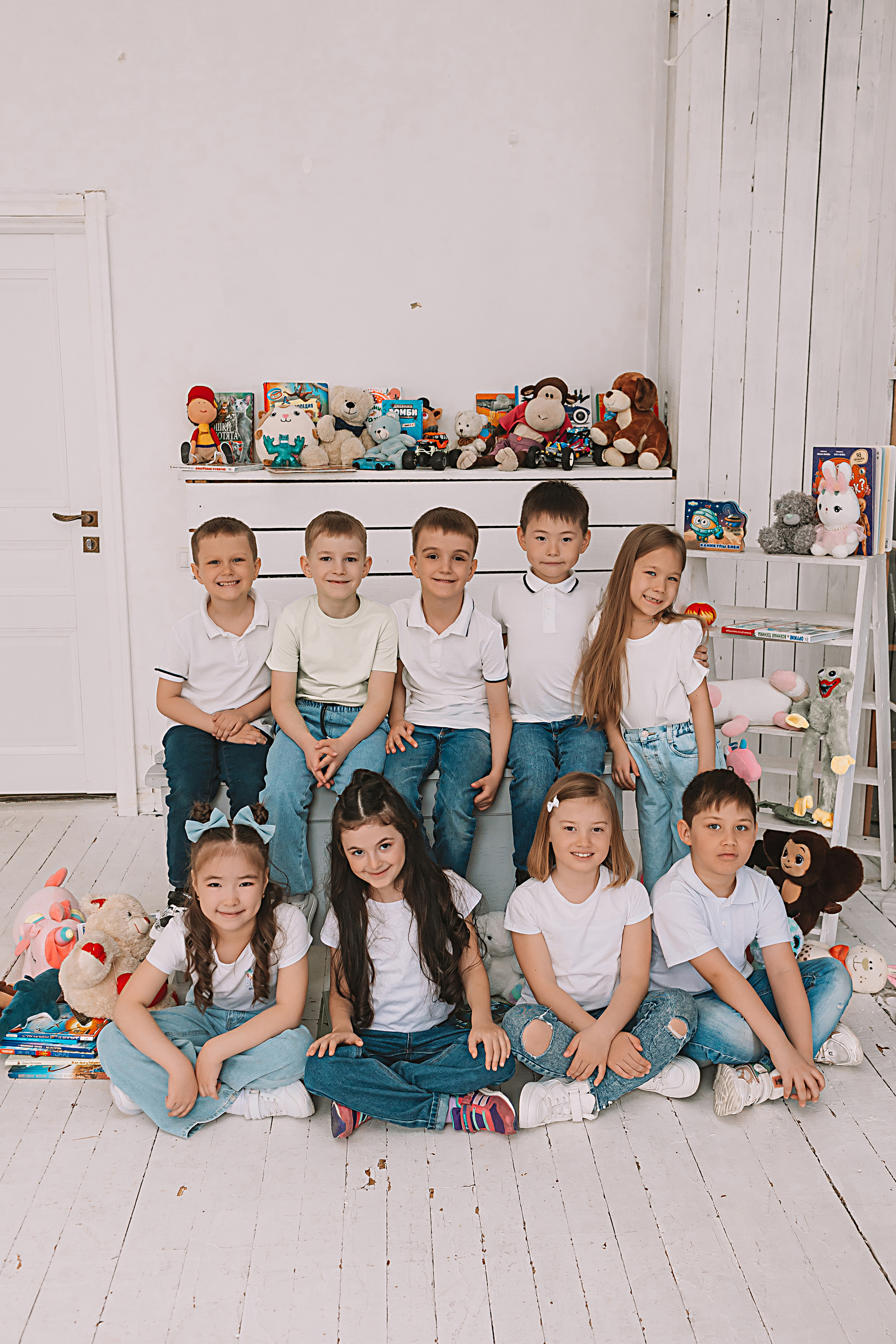 Садик в фотостудии. Семейный фотограф Тюмень, фотограф на роды Салмина Мария