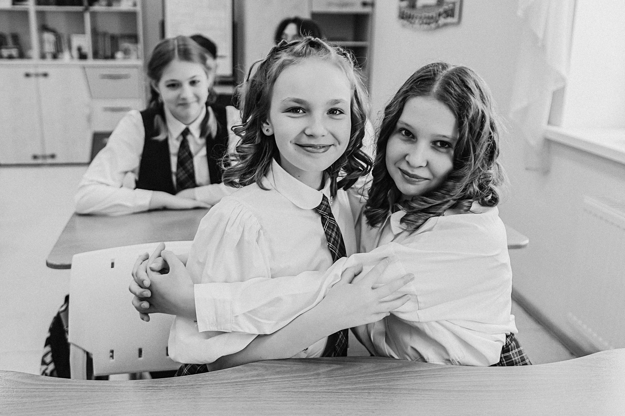 7 класс в кабинете. Семейный фотограф Тюмень, фотограф на роды Салмина Мария