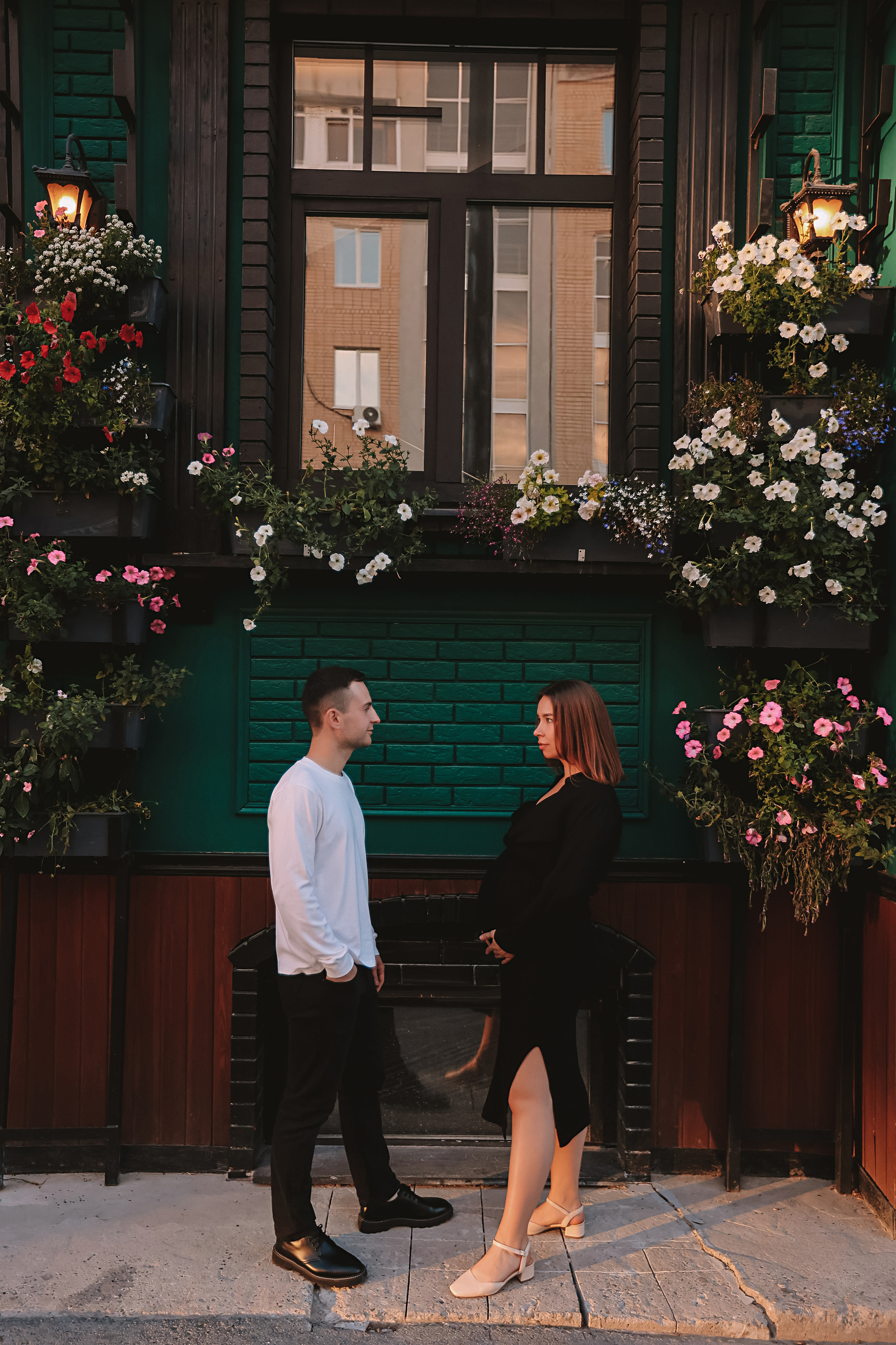 Беременность (центр города). Семейный фотограф Тюмень, фотограф на роды Салмина Мария