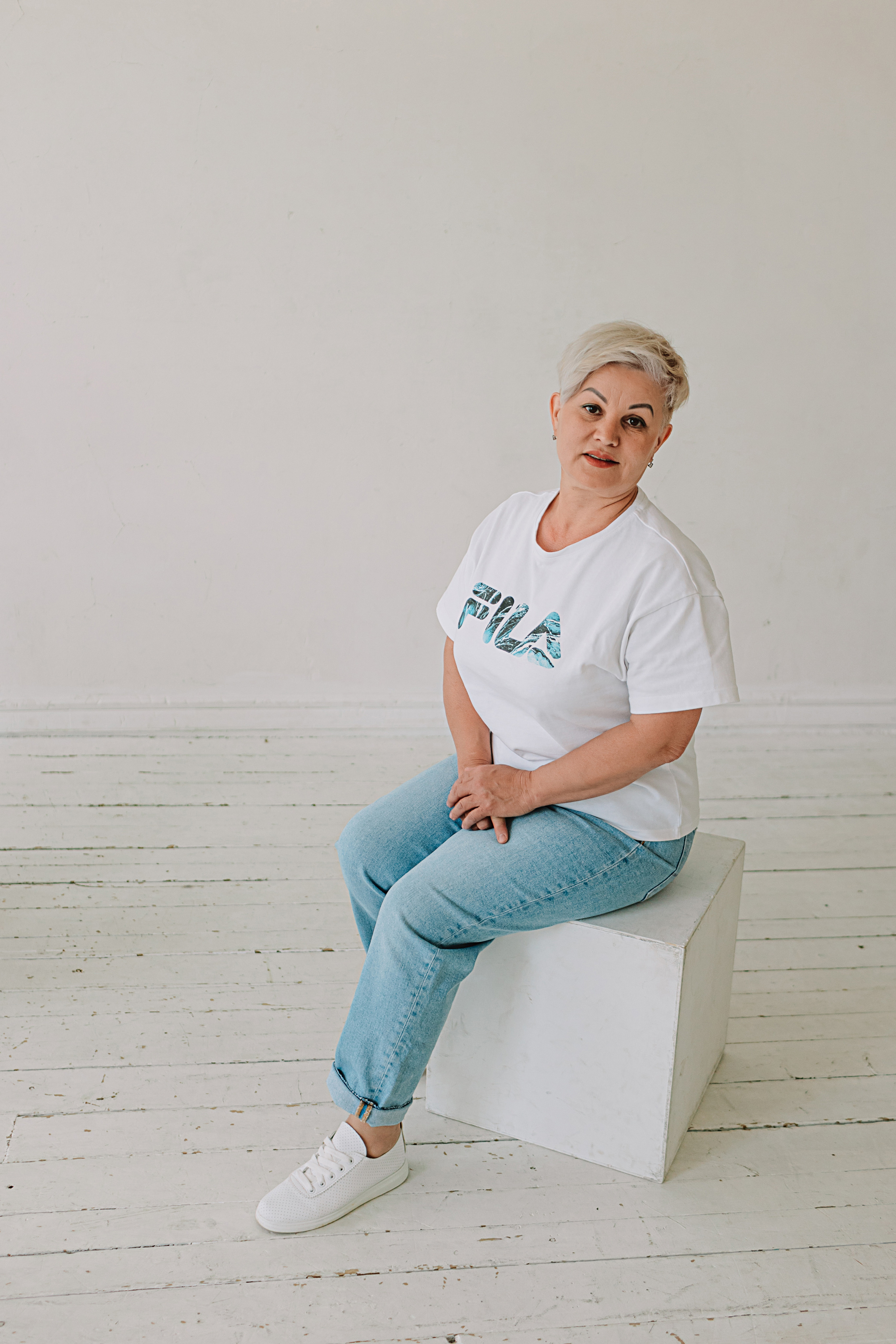 Младшая группа садика в студии. Семейный фотограф Тюмень, фотограф на роды Салмина Мария