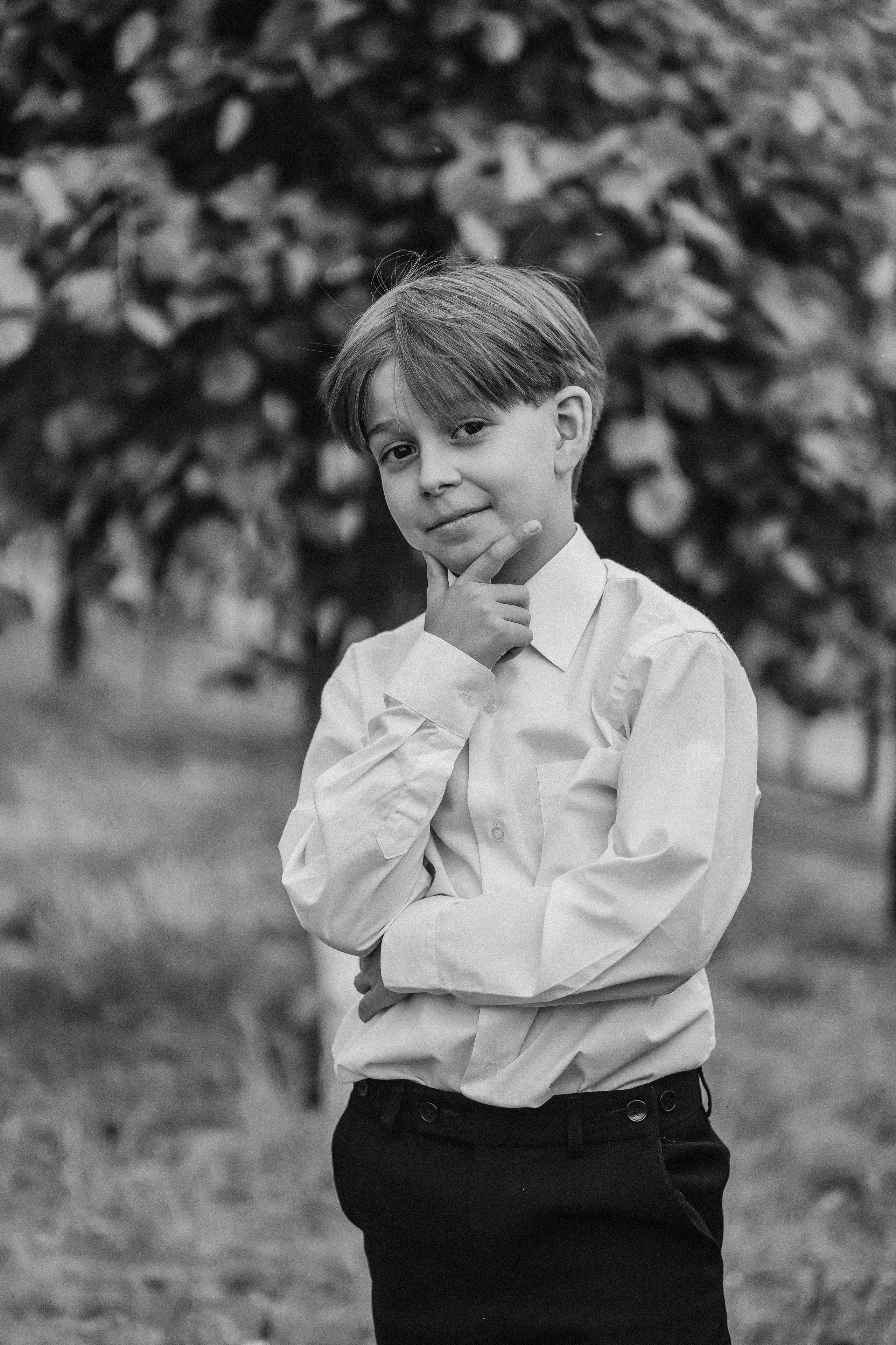 3 класс у школы. Семейный фотограф Тюмень, фотограф на роды Салмина Мария