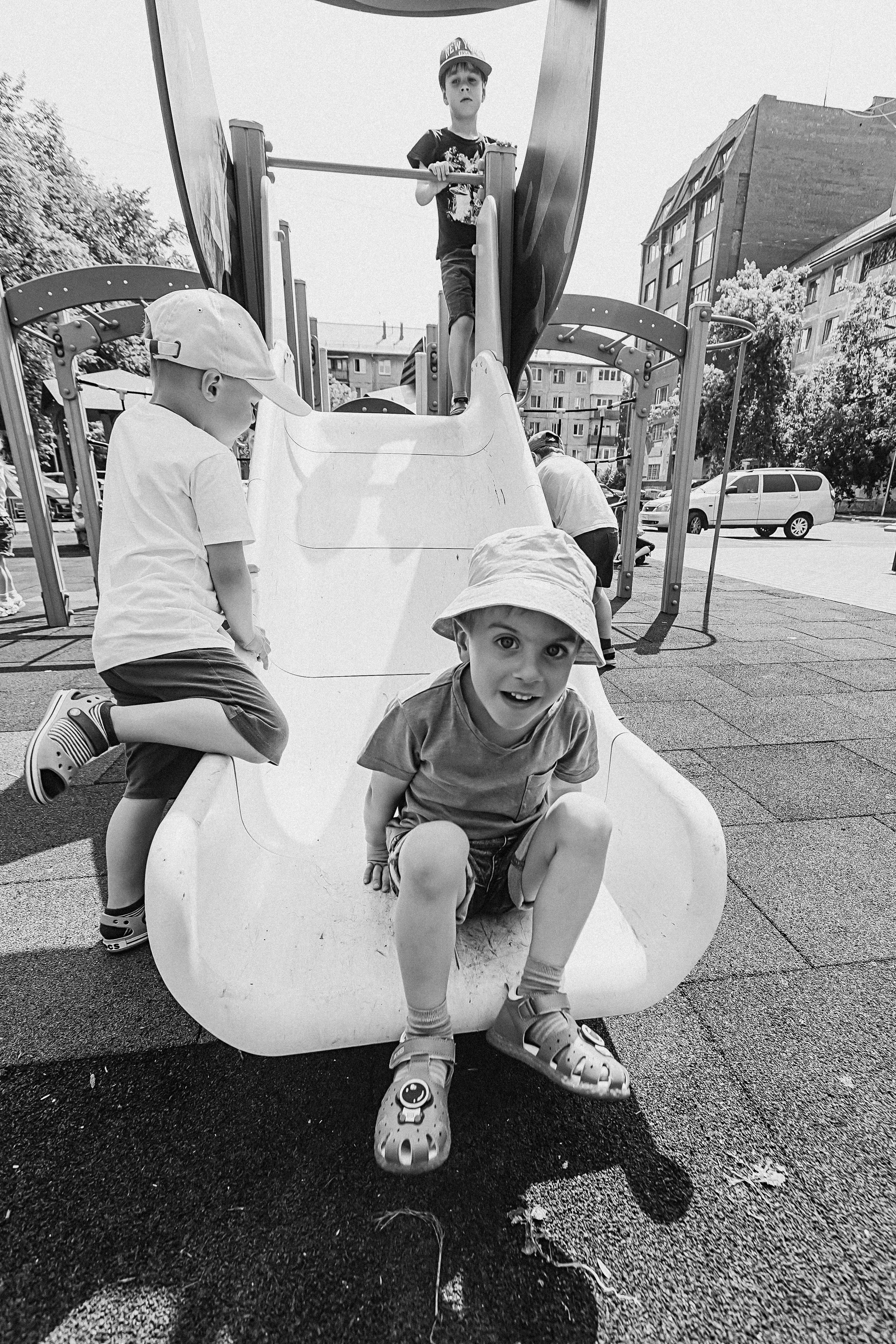 Один день в саду (частный). Семейный фотограф Тюмень, фотограф на роды Салмина Мария