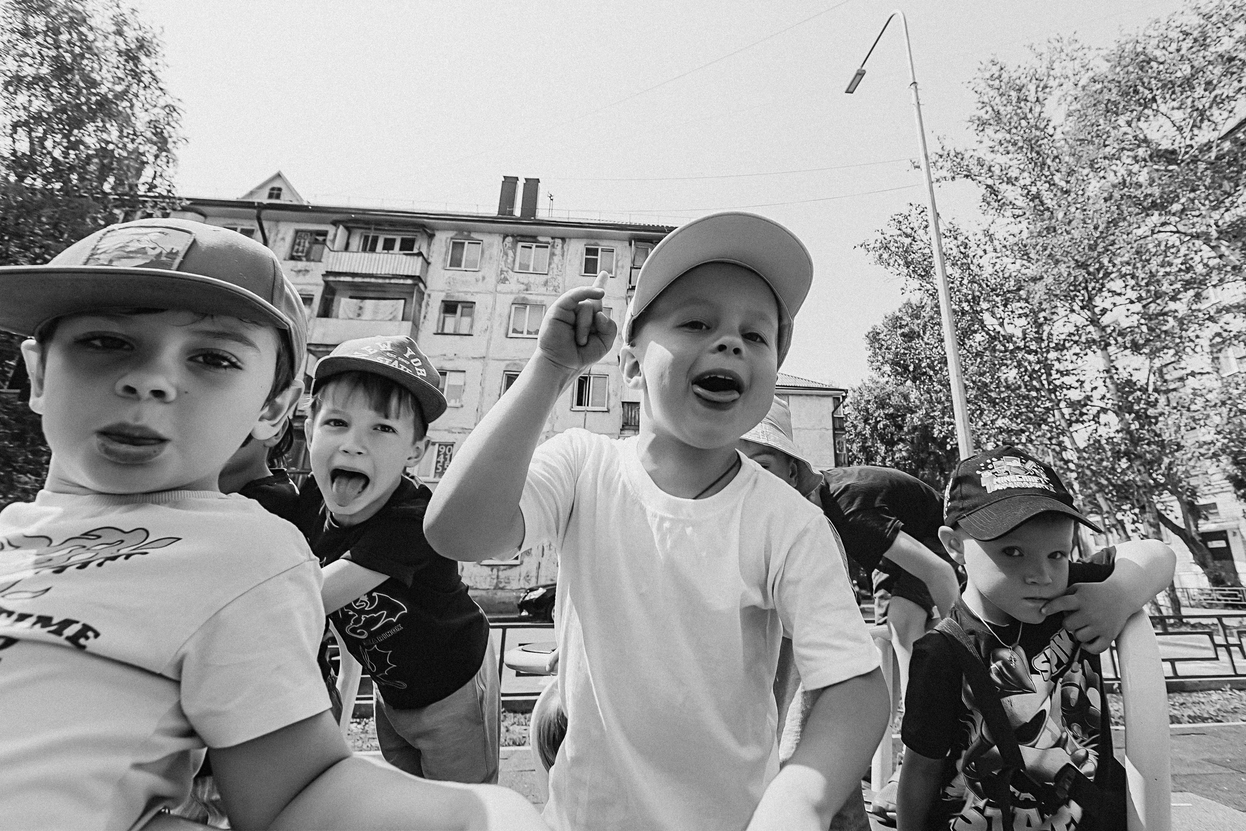 Один день в саду (частный). Семейный фотограф Тюмень, фотограф на роды Салмина Мария
