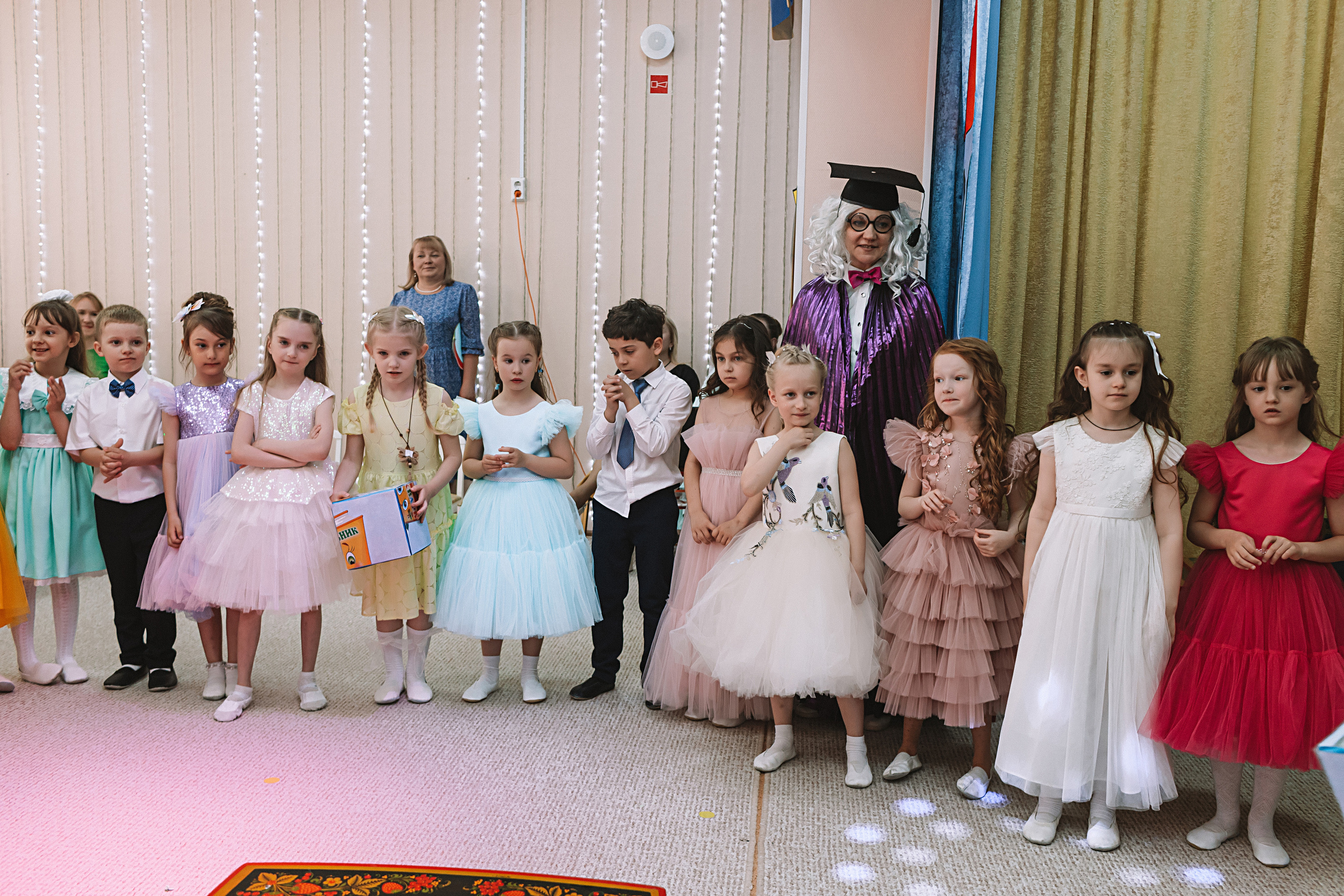 Выпускной детский сад. Семейный фотограф Тюмень, фотограф на роды Салмина Мария