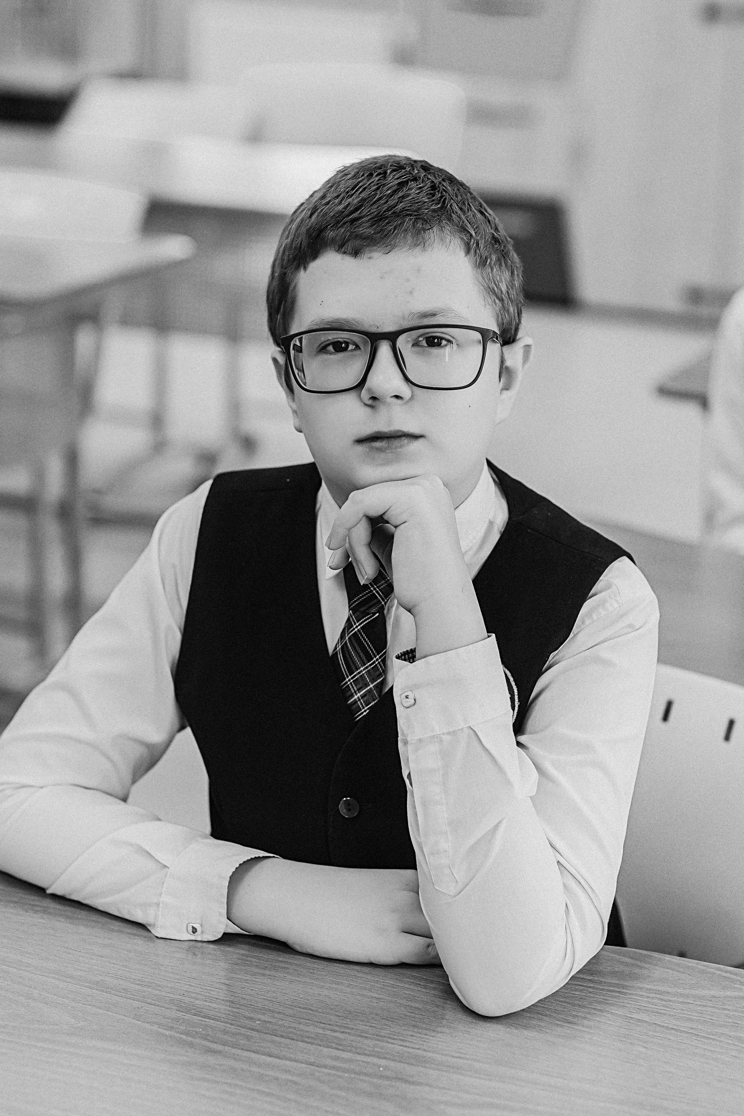 7 класс в кабинете. Семейный фотограф Тюмень, фотограф на роды Салмина Мария