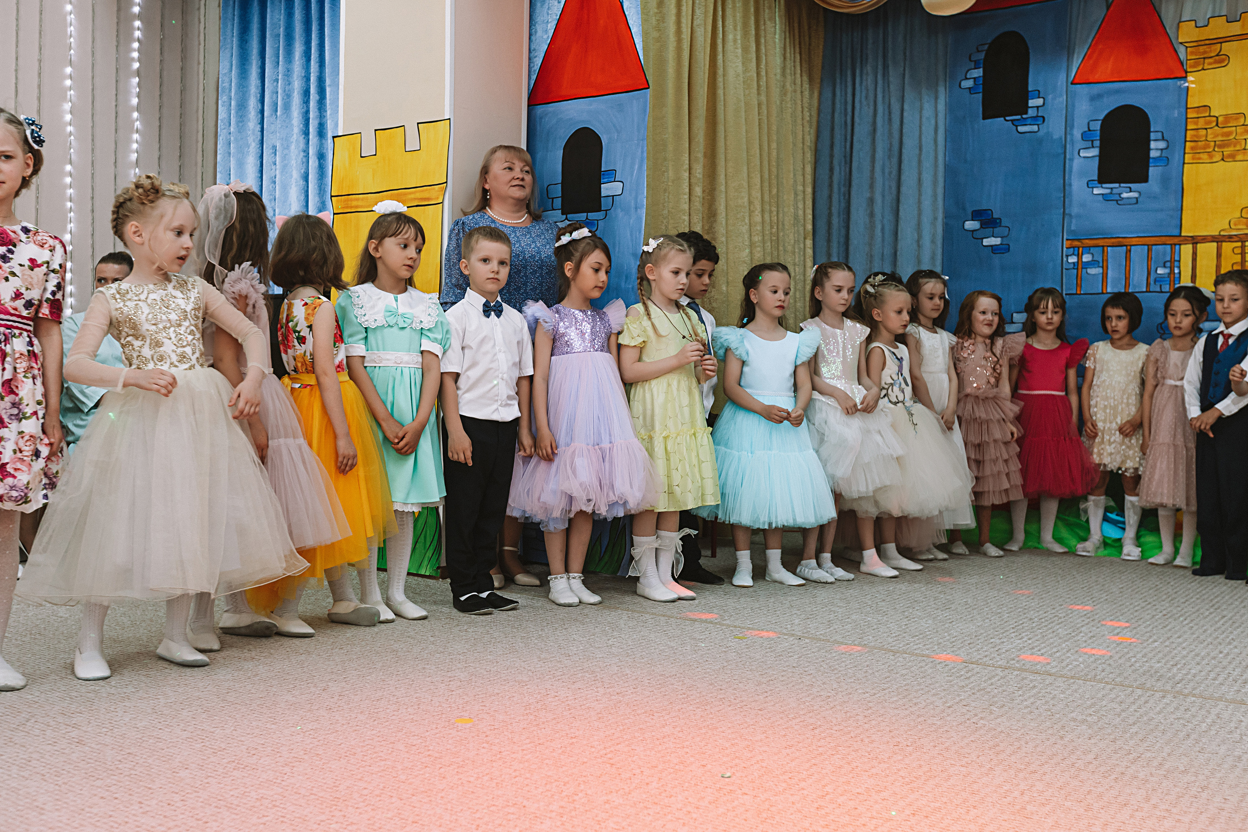 Выпускной детский сад. Семейный фотограф Тюмень, фотограф на роды Салмина Мария