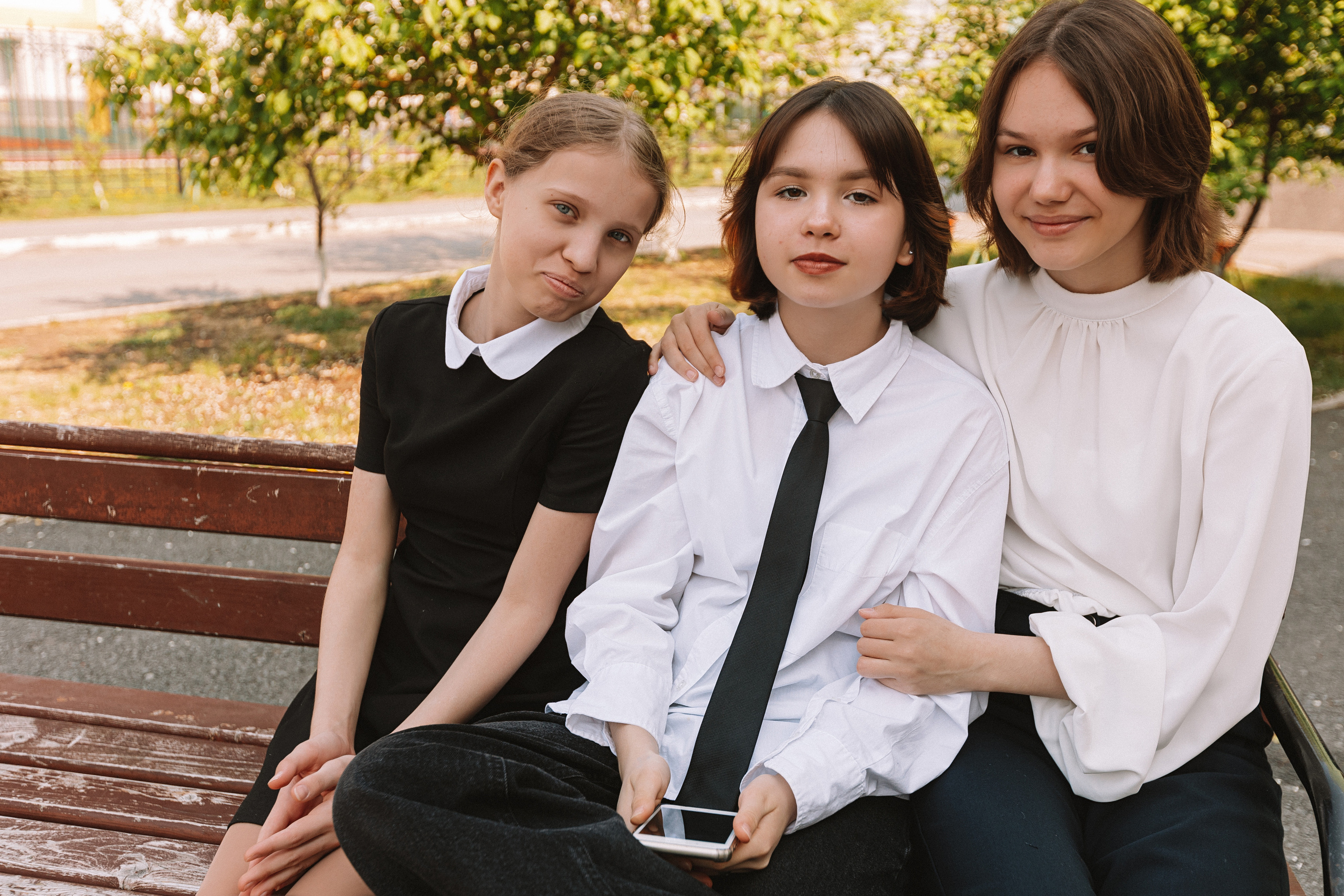 7 класс на улице. Семейный фотограф Тюмень, фотограф на роды Салмина Мария