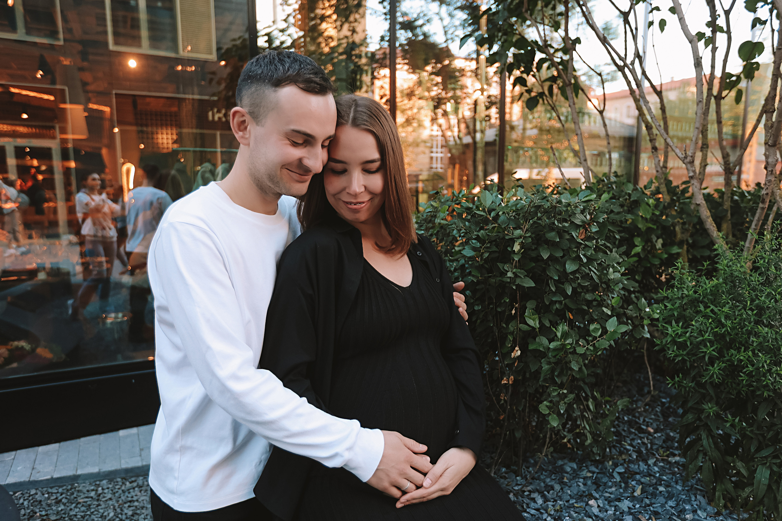 Беременность (центр города). Семейный фотограф Тюмень, фотограф на роды Салмина Мария