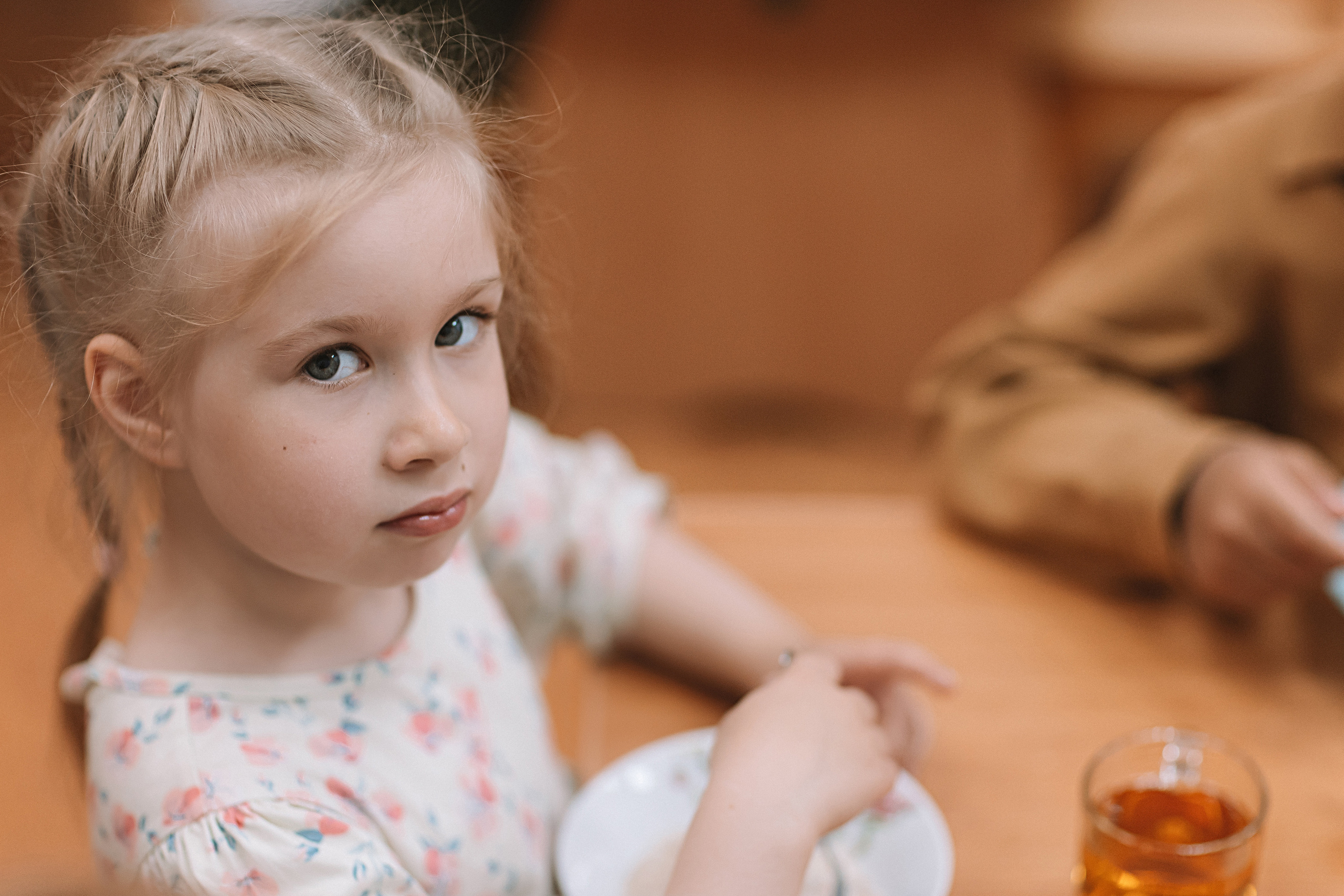 Один день в саду (частный). Семейный фотограф Тюмень, фотограф на роды Салмина Мария
