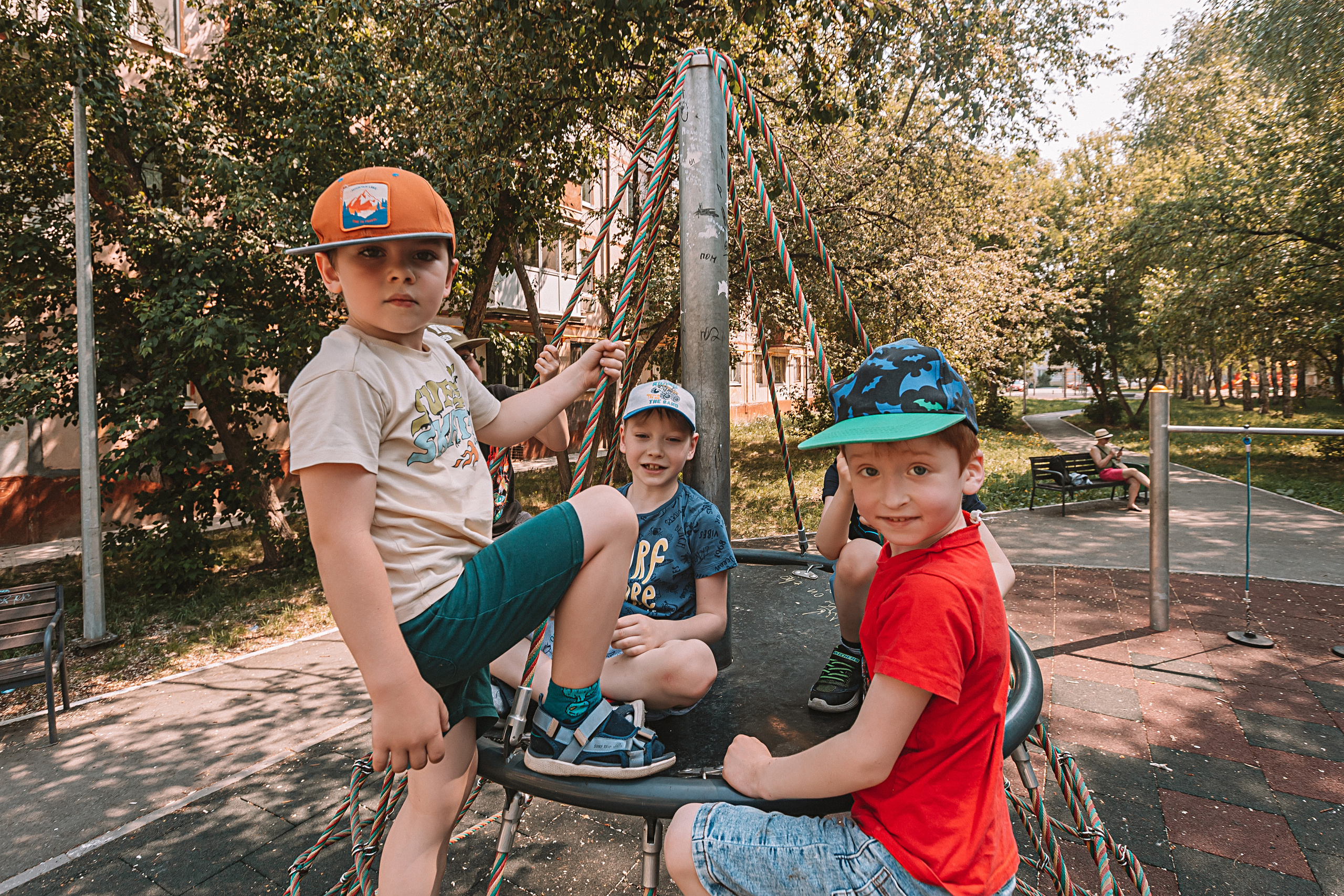 Один день в саду (частный). Семейный фотограф Тюмень, фотограф на роды Салмина Мария