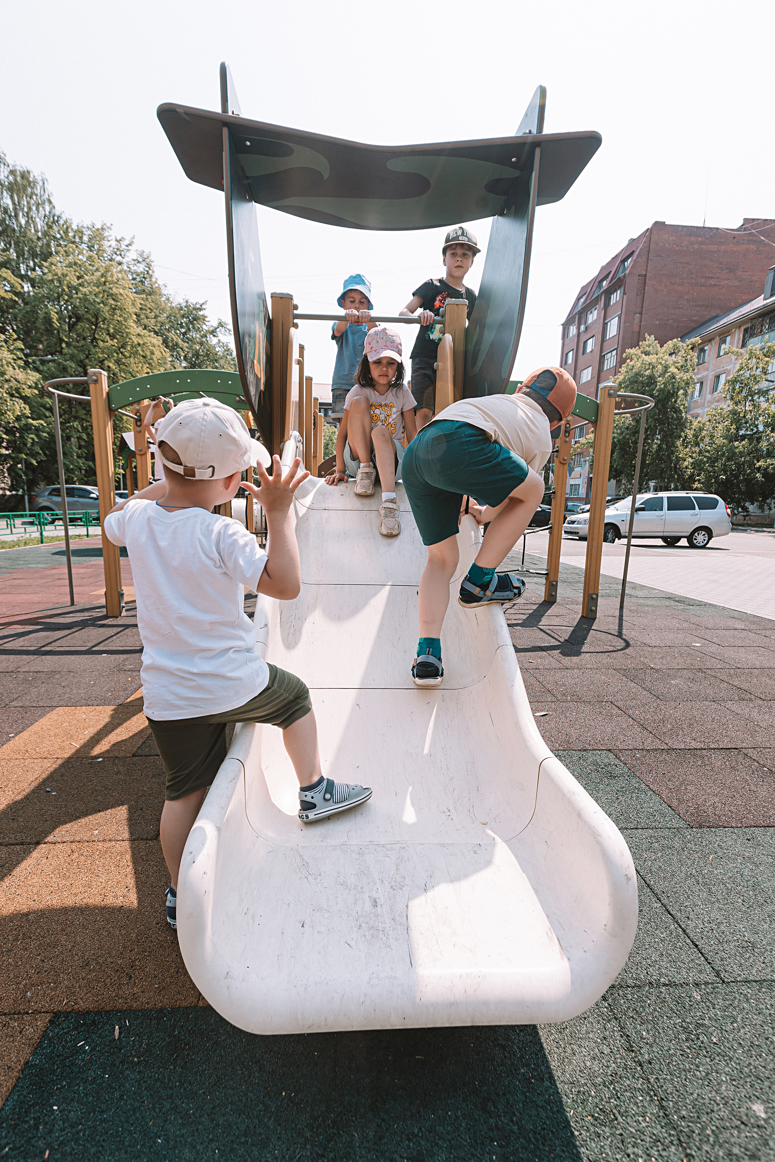 Один день в саду (частный). Семейный фотограф Тюмень, фотограф на роды Салмина Мария