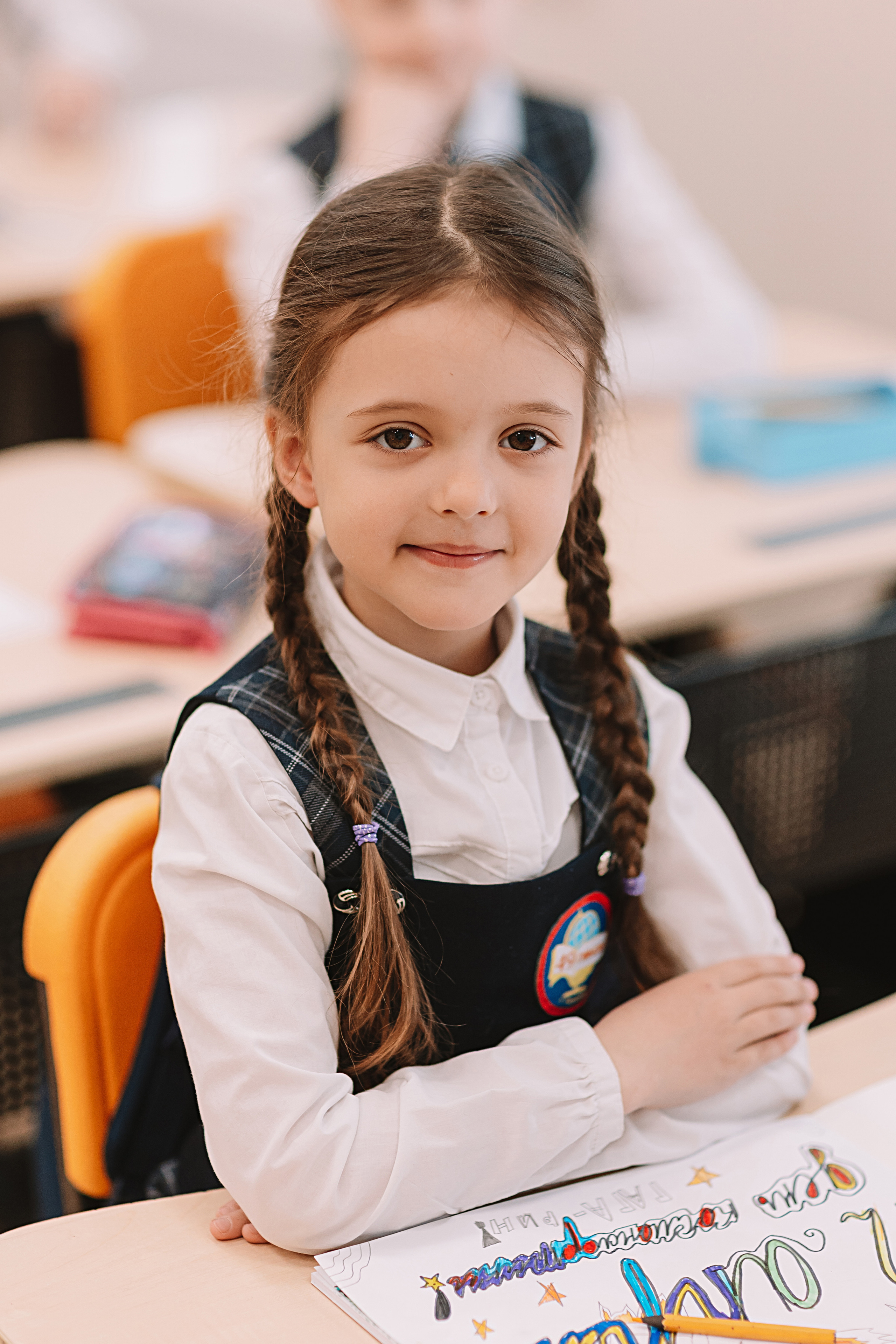 1 класс в кабинете. Семейный фотограф Тюмень, фотограф на роды Салмина Мария