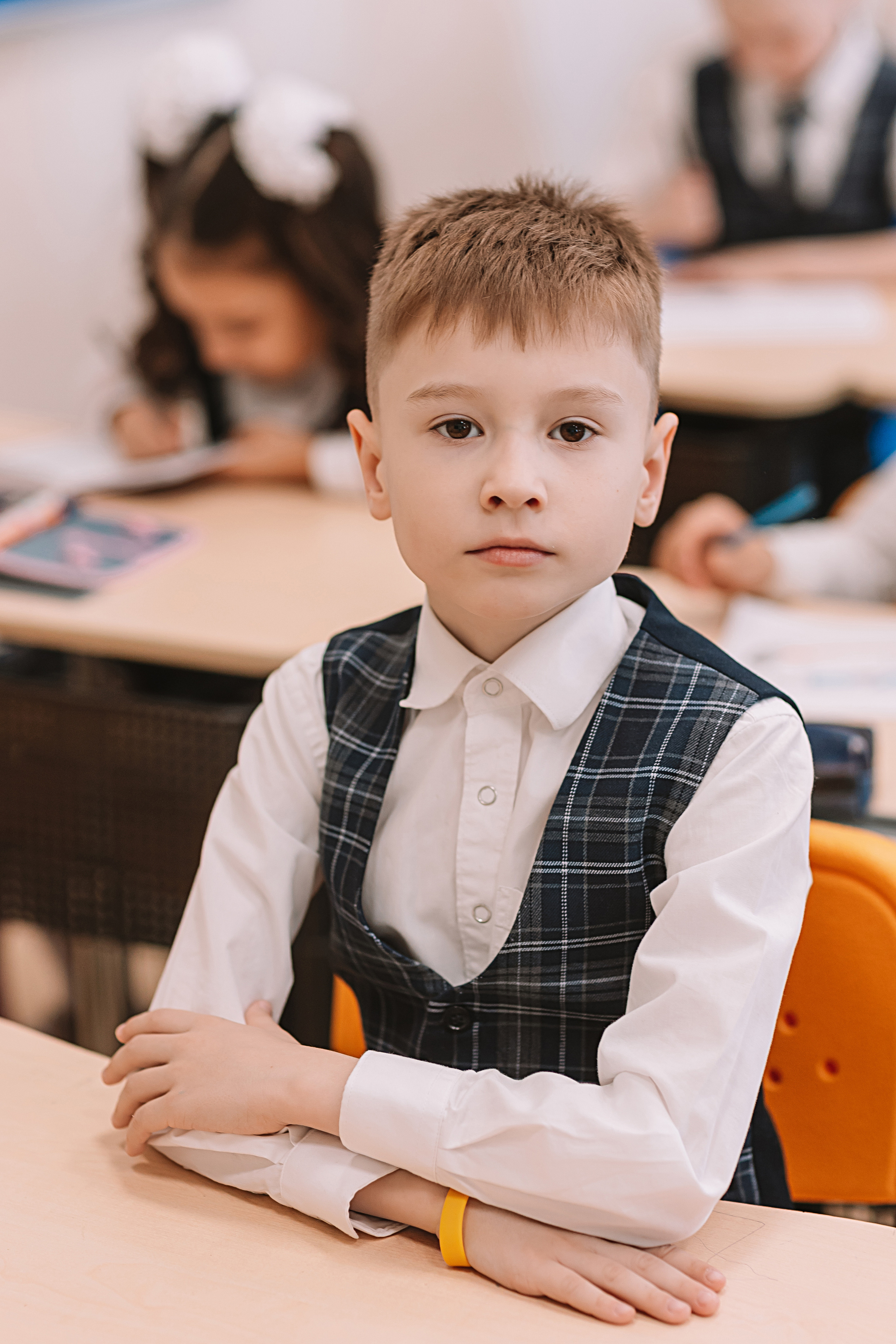 1 класс в кабинете. Семейный фотограф Тюмень, фотограф на роды Салмина Мария