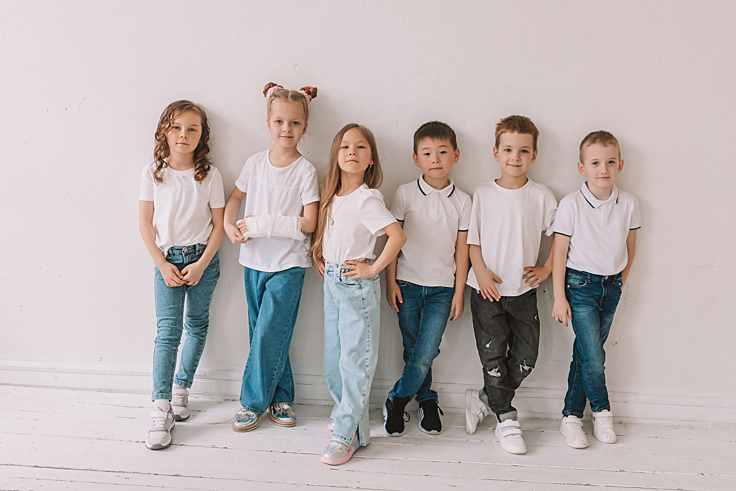 Садик в фотостудии. Семейный фотограф Тюмень, фотограф на роды Салмина Мария