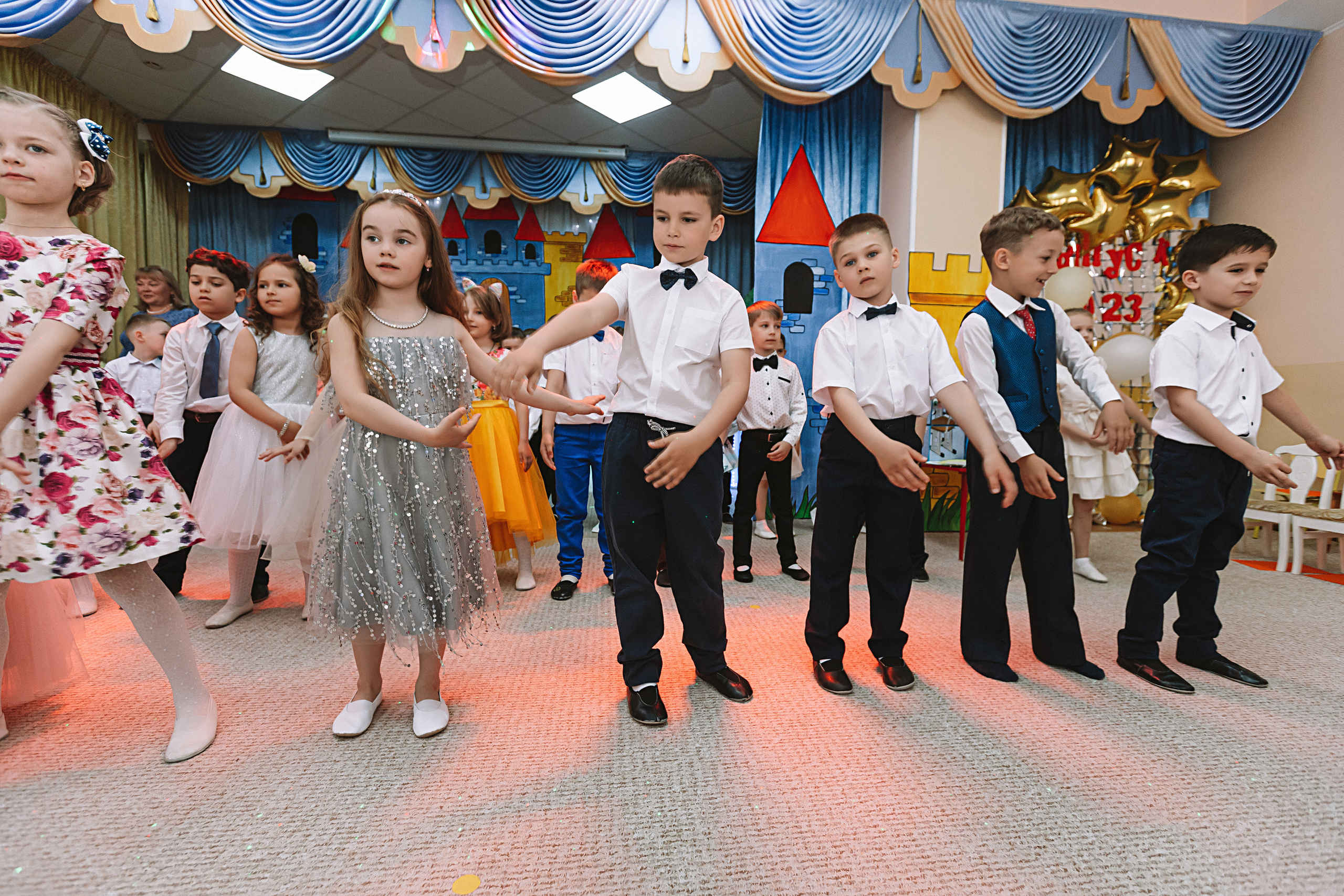 Выпускной детский сад. Семейный фотограф Тюмень, фотограф на роды Салмина Мария