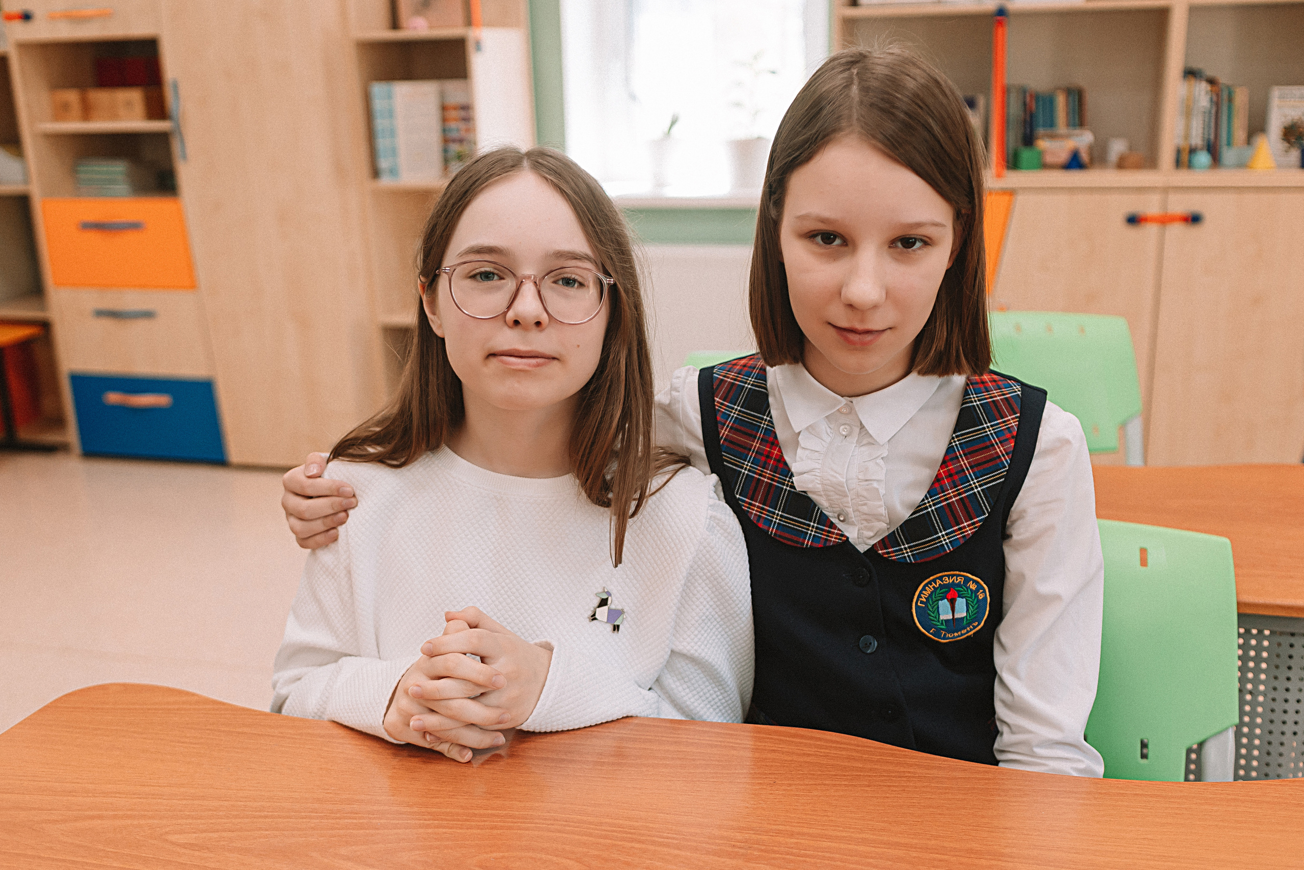 7 класс в кабинете. Семейный фотограф Тюмень, фотограф на роды Салмина Мария