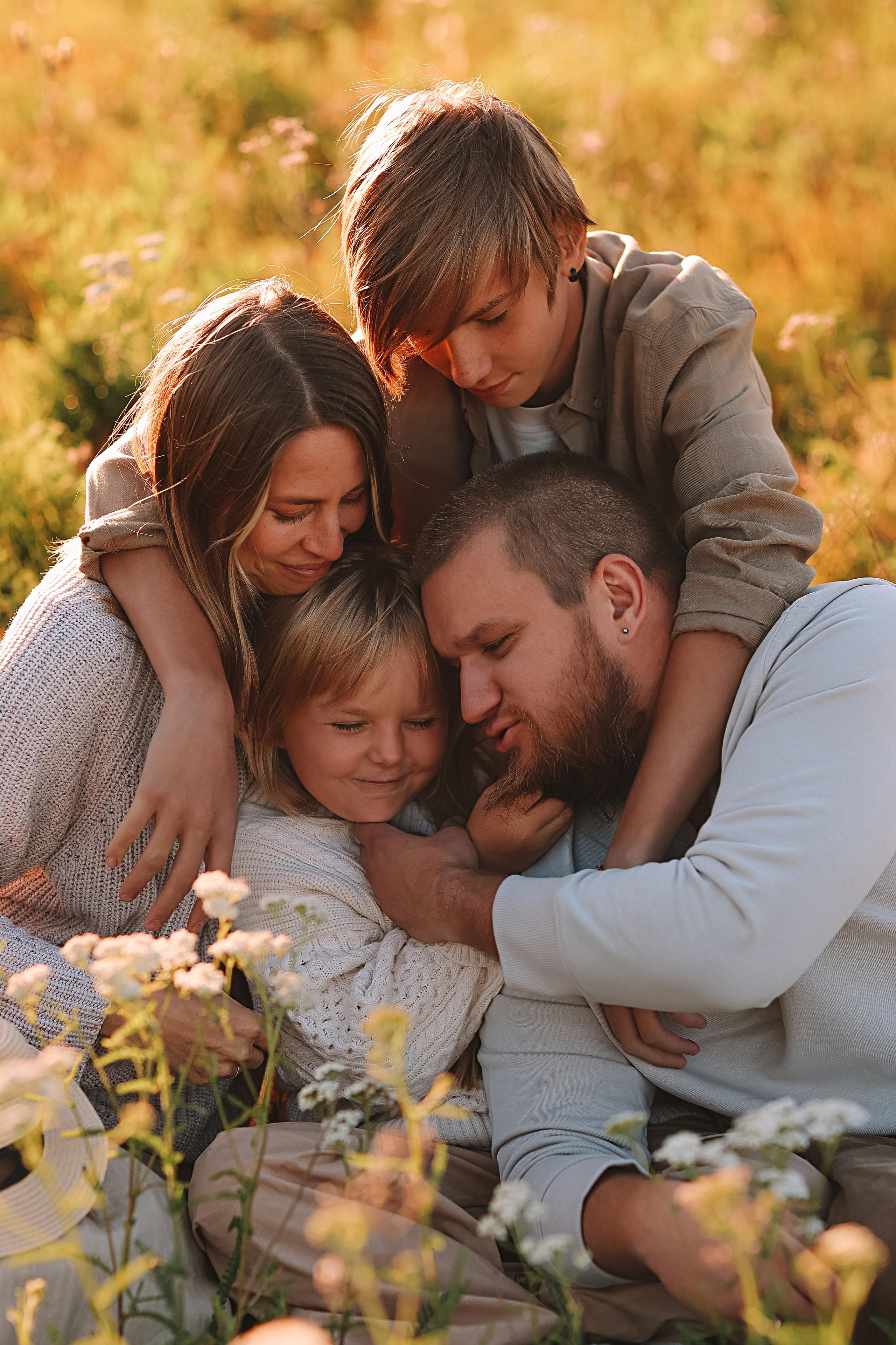 Семейная (каменка). Семейный фотограф Тюмень, фотограф на роды Салмина Мария
