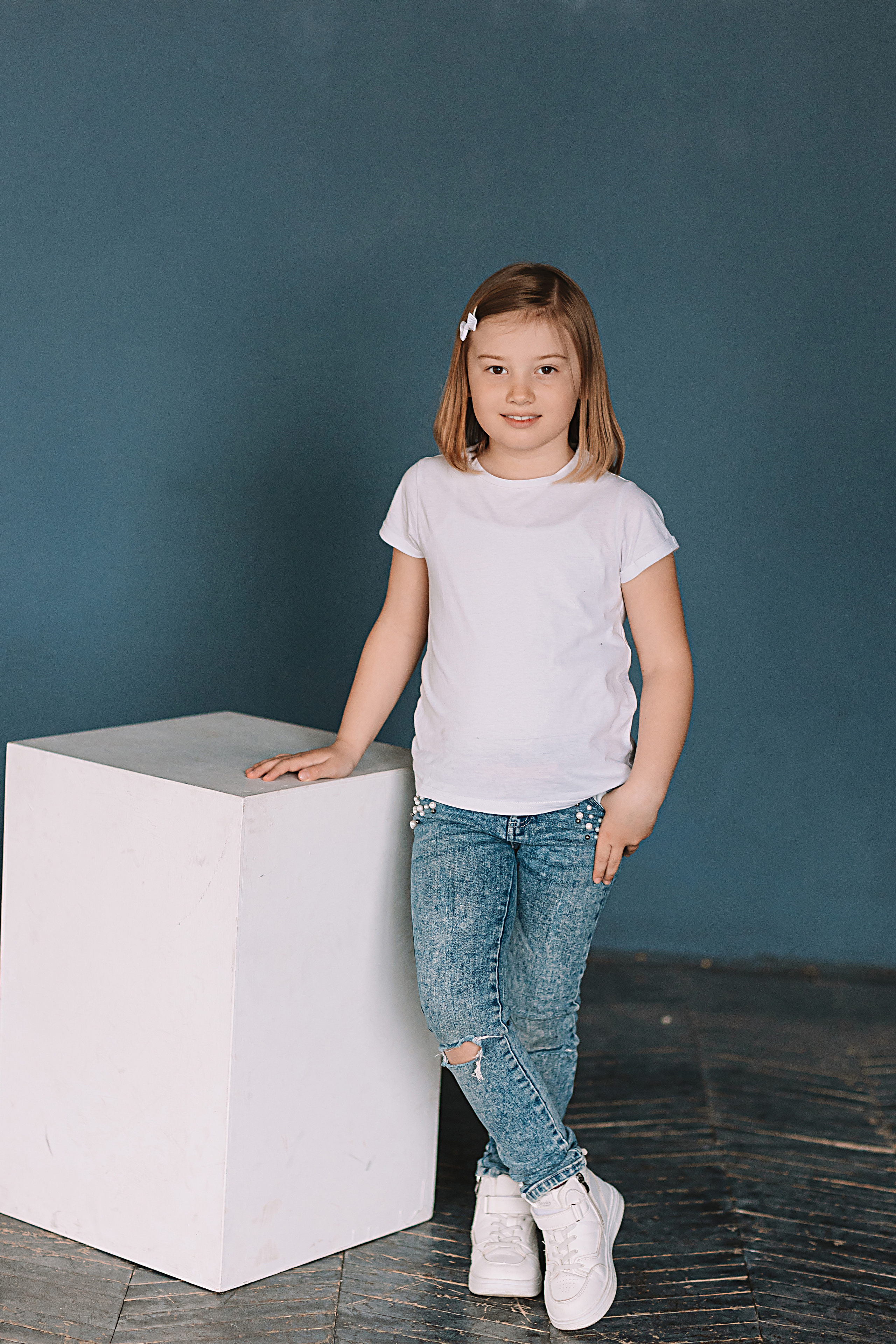 Садик в фотостудии. Семейный фотограф Тюмень, фотограф на роды Салмина Мария