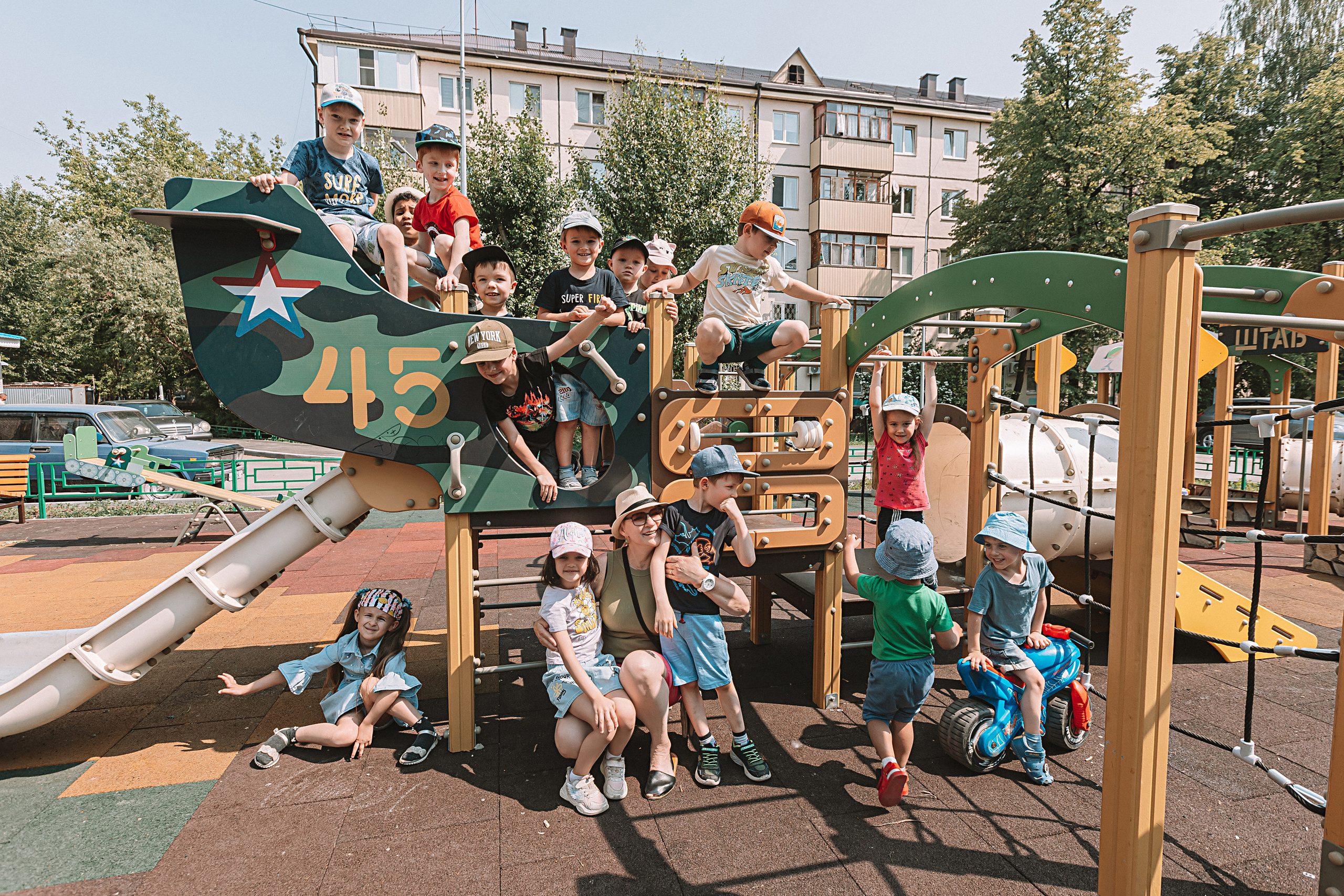 Один день в саду (частный). Семейный фотограф Тюмень, фотограф на роды Салмина Мария