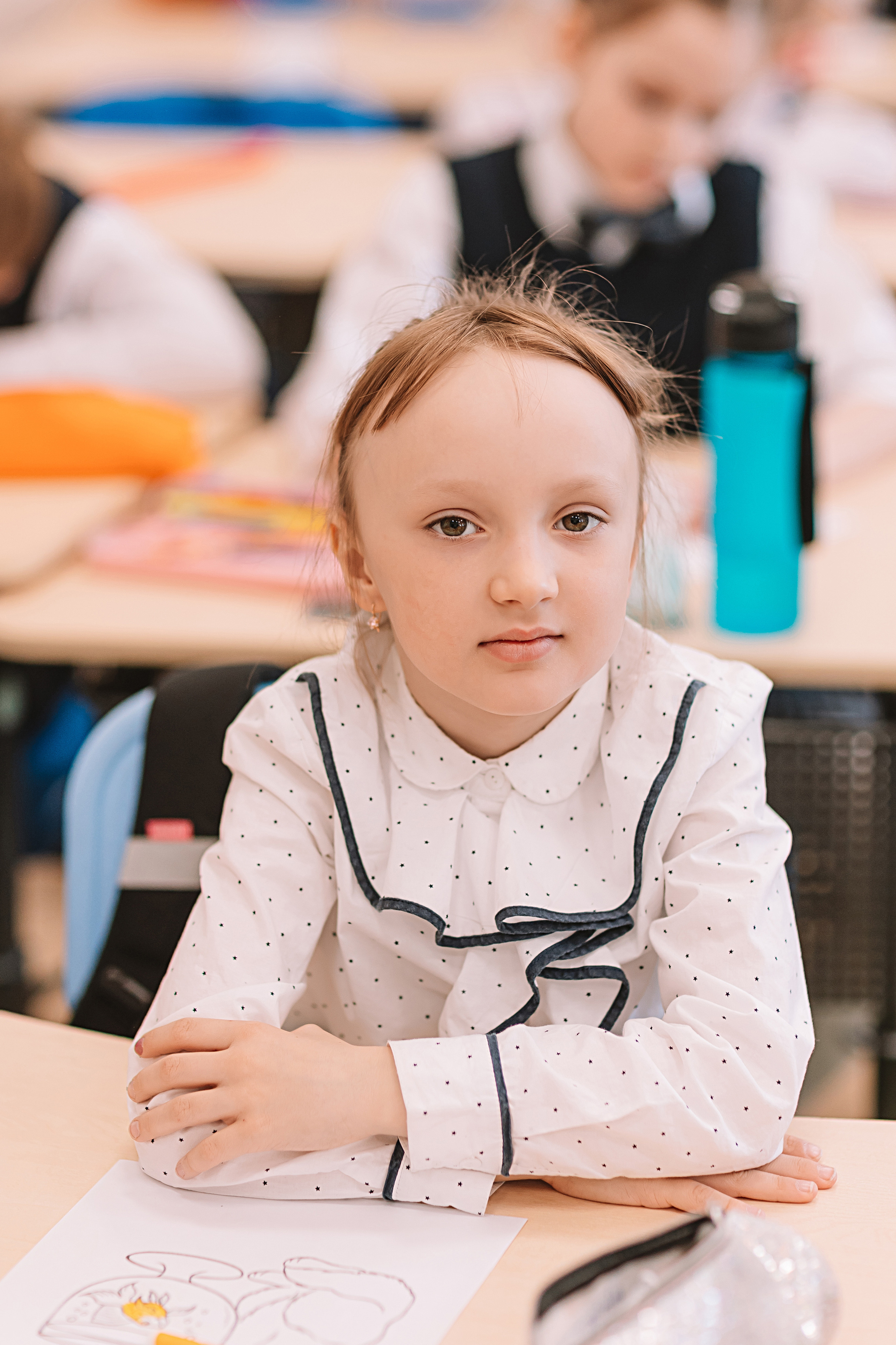 1 класс в кабинете. Семейный фотограф Тюмень, фотограф на роды Салмина Мария