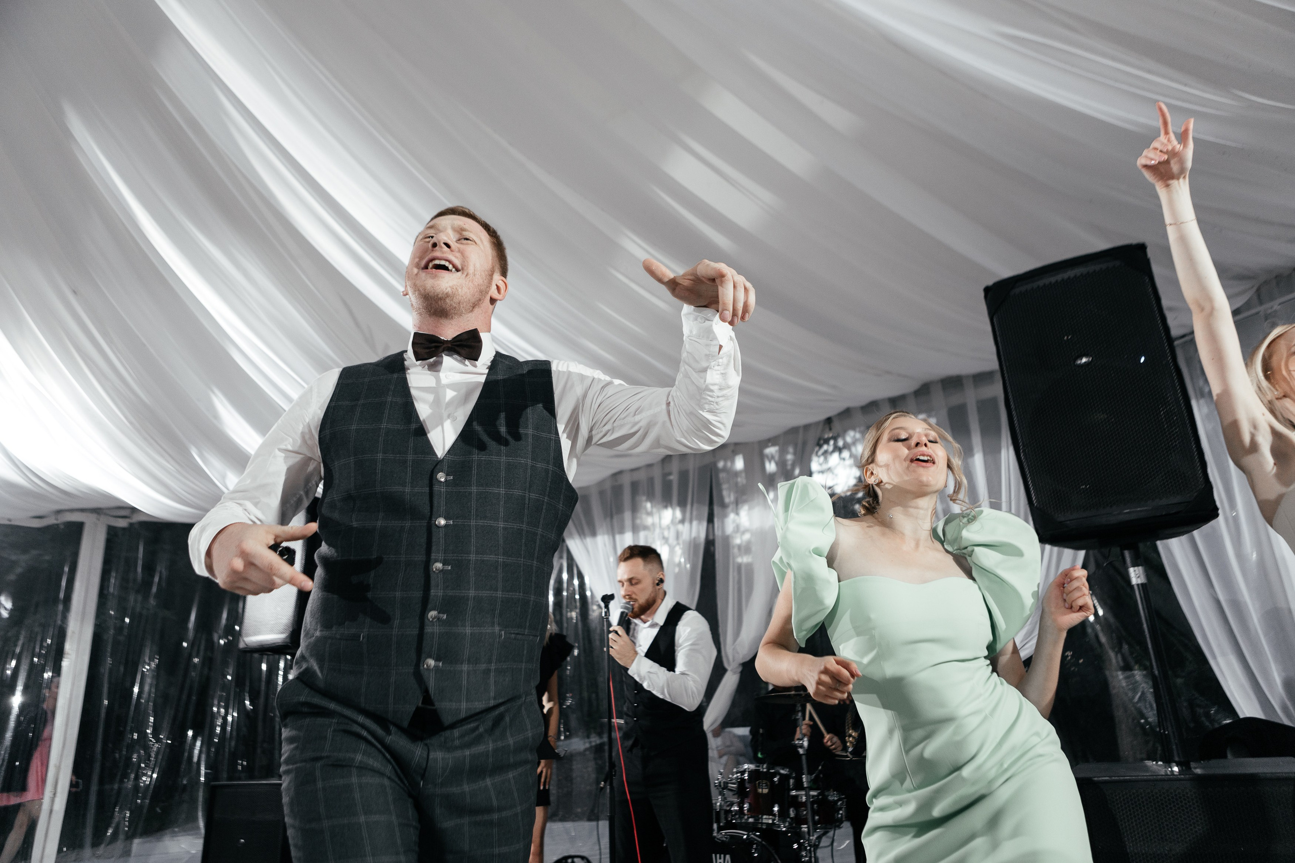 Свадебный фотограф Уфа — Руслан ГабдлисламовЖивые эмоции, красивые кадры, воспоминания на всю жизнь.Работаю по всей Республике Башкортоста. Свадебный фотограф Уфа Руслан Габдлисламов