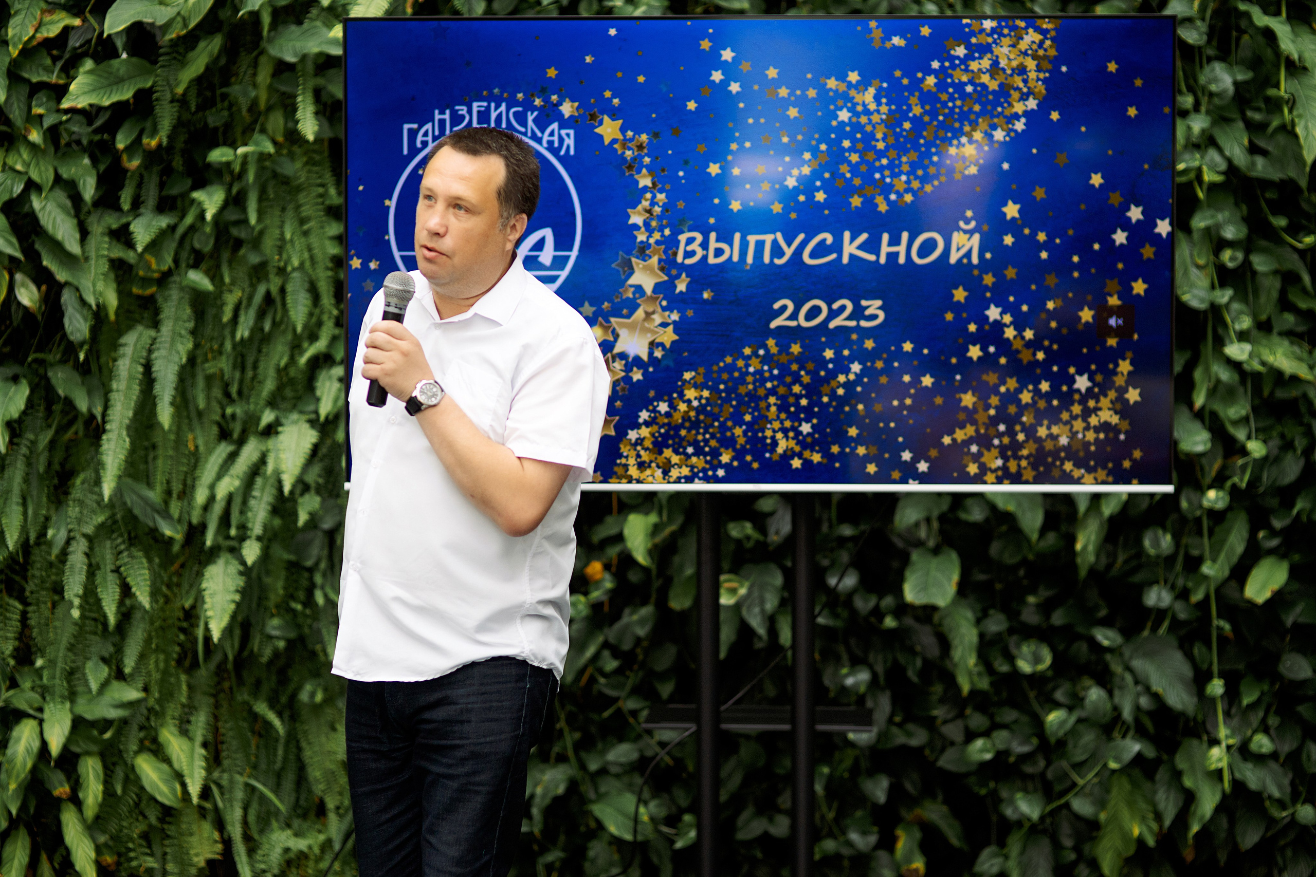 Выпуск лицея Ганзейская Ладья. Свадебный фотограф Калининград Пасюта Данила