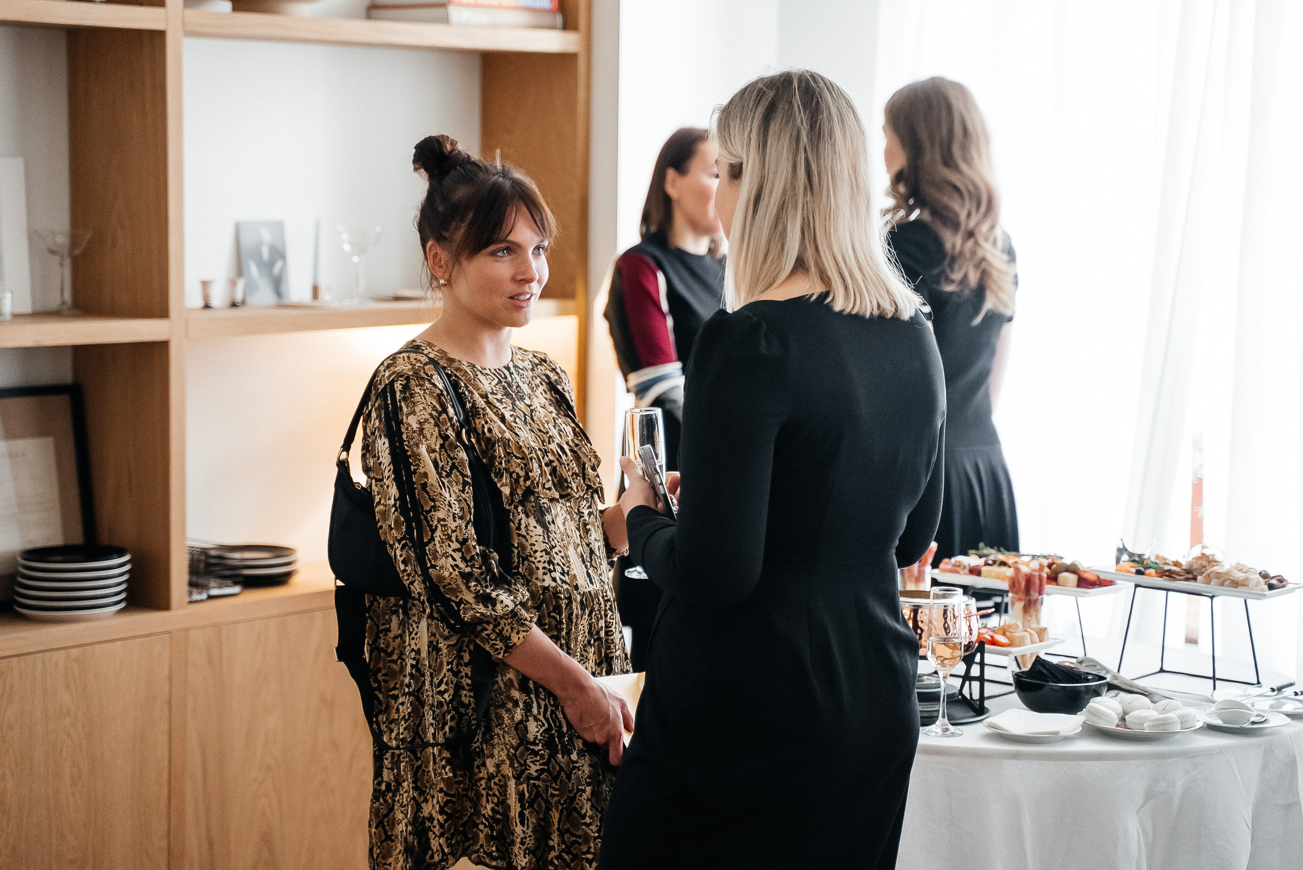 Jonak. Павел Краснов — Свадебный и репортажный фотограф в Москве