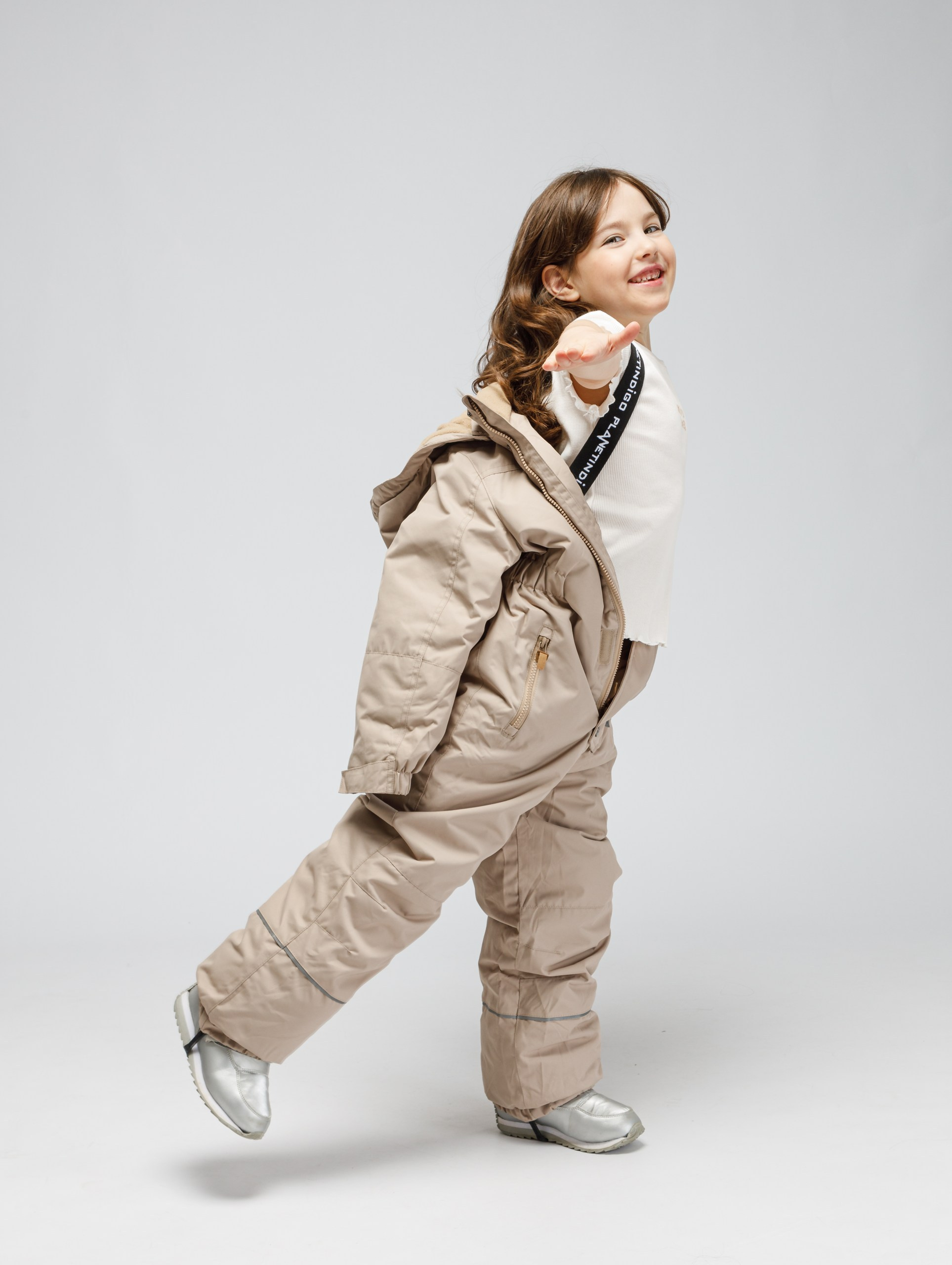 Съёмка зимней и школьной одежды фирмы Индиго джинс для WB. Студия коммерческой съемки ХВОЯ