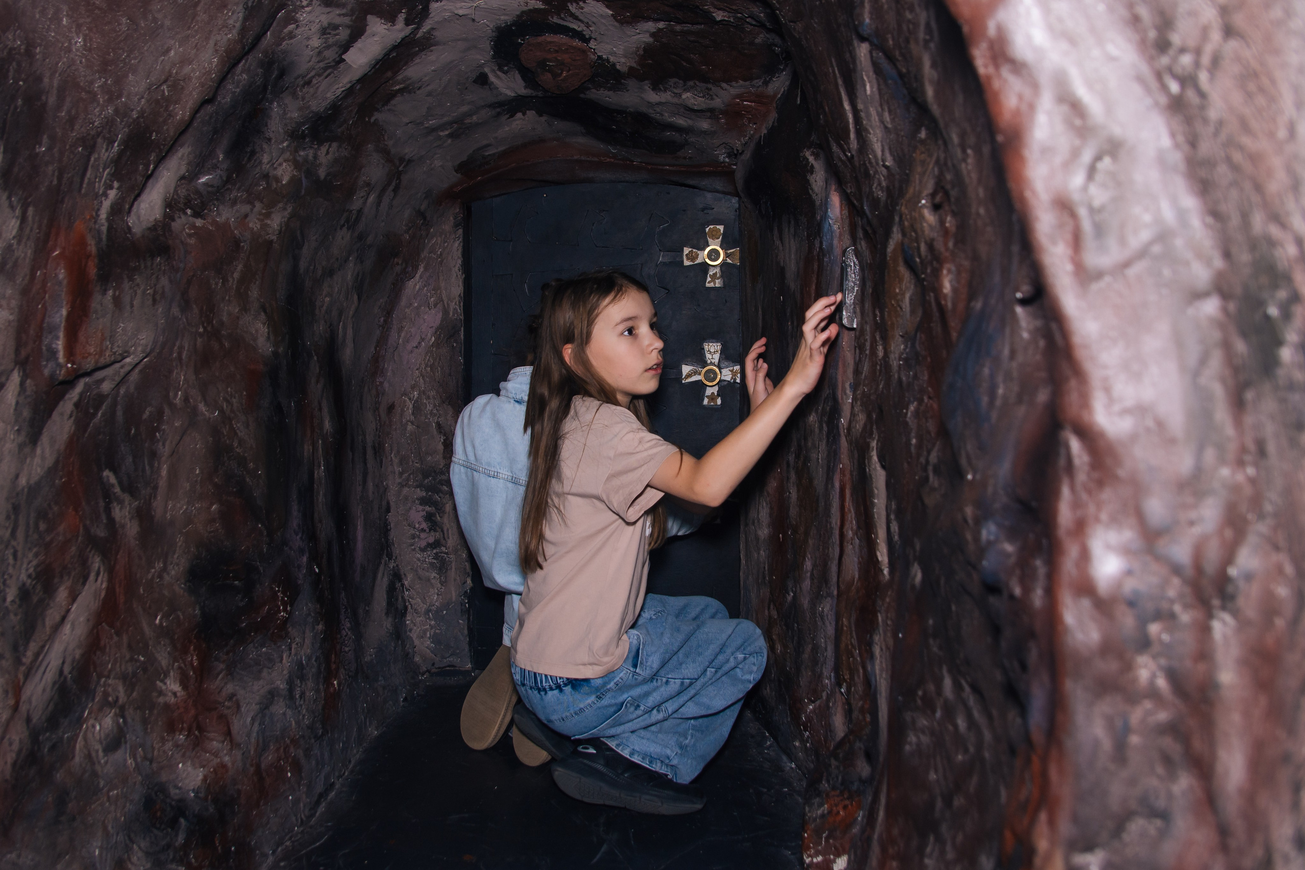 Квесты и праздники в Нелогике. Фотограф в Москве. Индивидуальные и парные съёмки, мероприятия, промо-съёмки для артистов