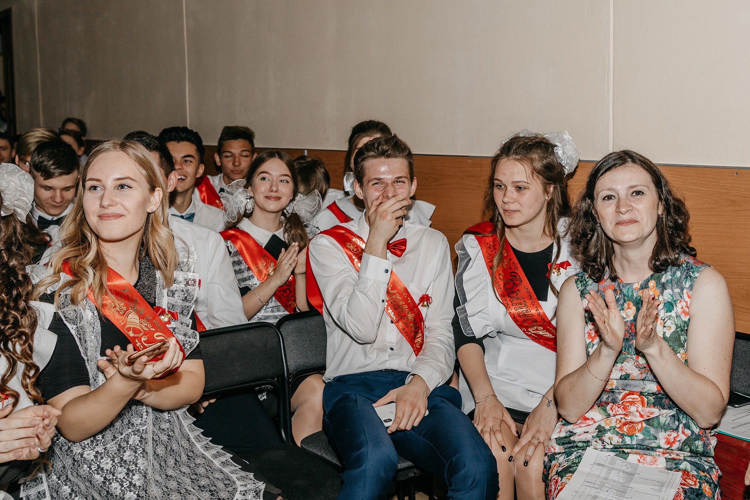 Последний звонок, Бутово 2019. Фотограф-дизайнер, семейный фотограф, фуд-фотограф в Москве и Московской области Лаврова Анна