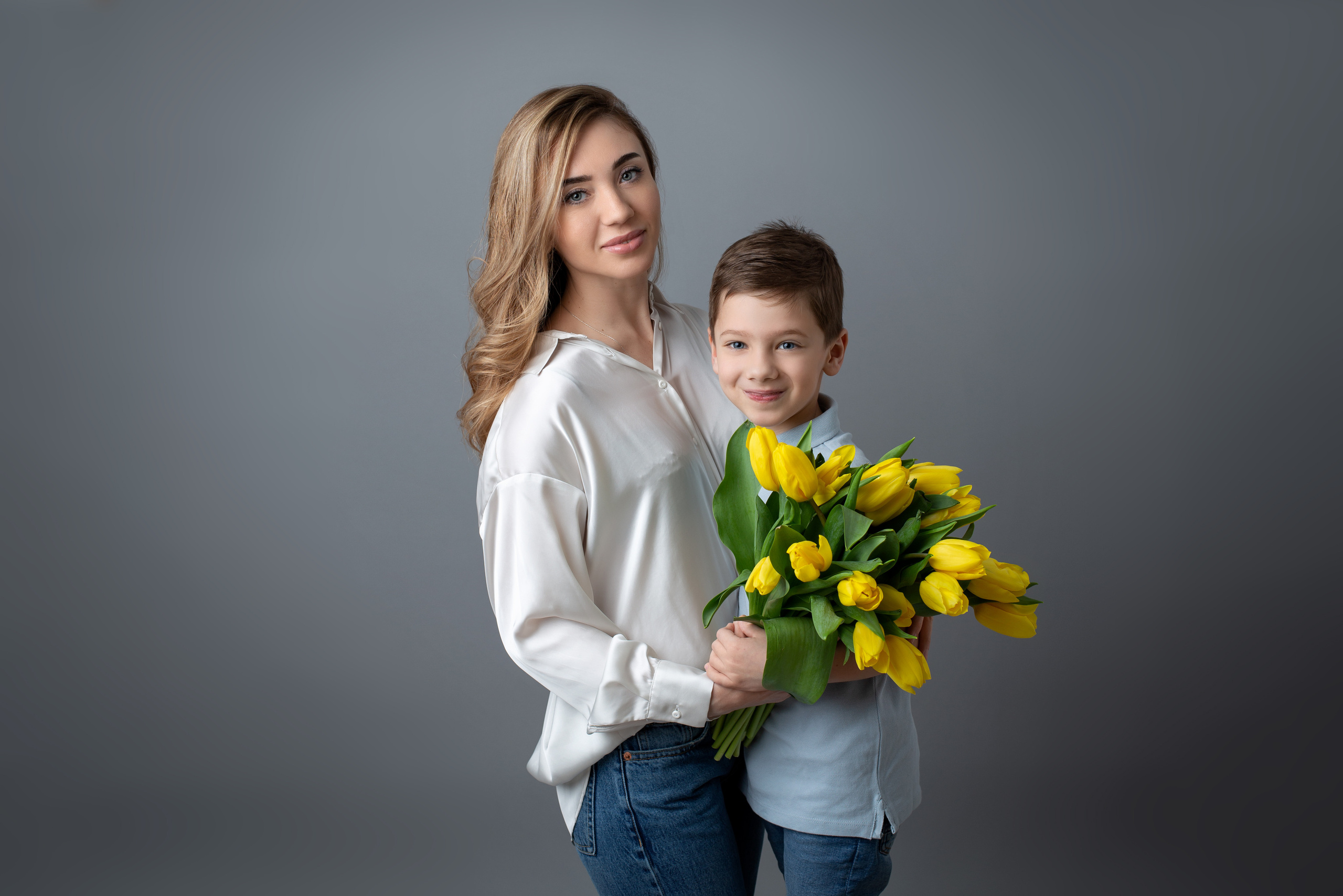 Мама и малыш. Фотограф новорожденных в Рязани  Юлия Блу