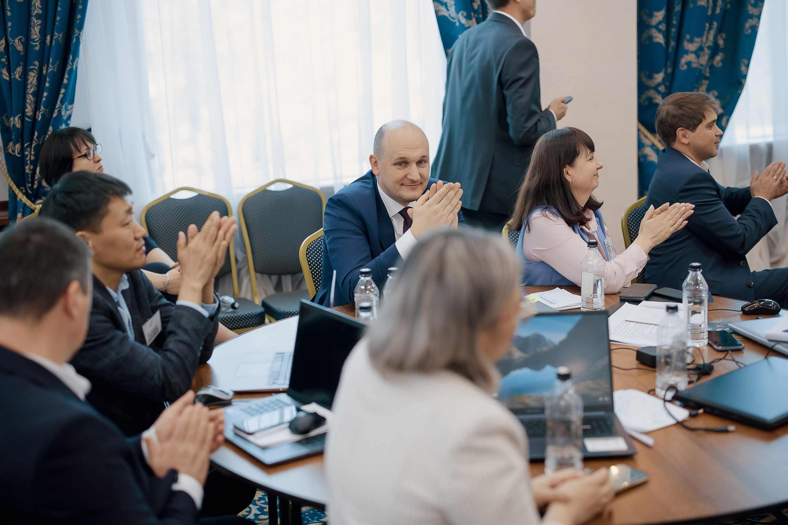 Конференция. Свадебный фотограф