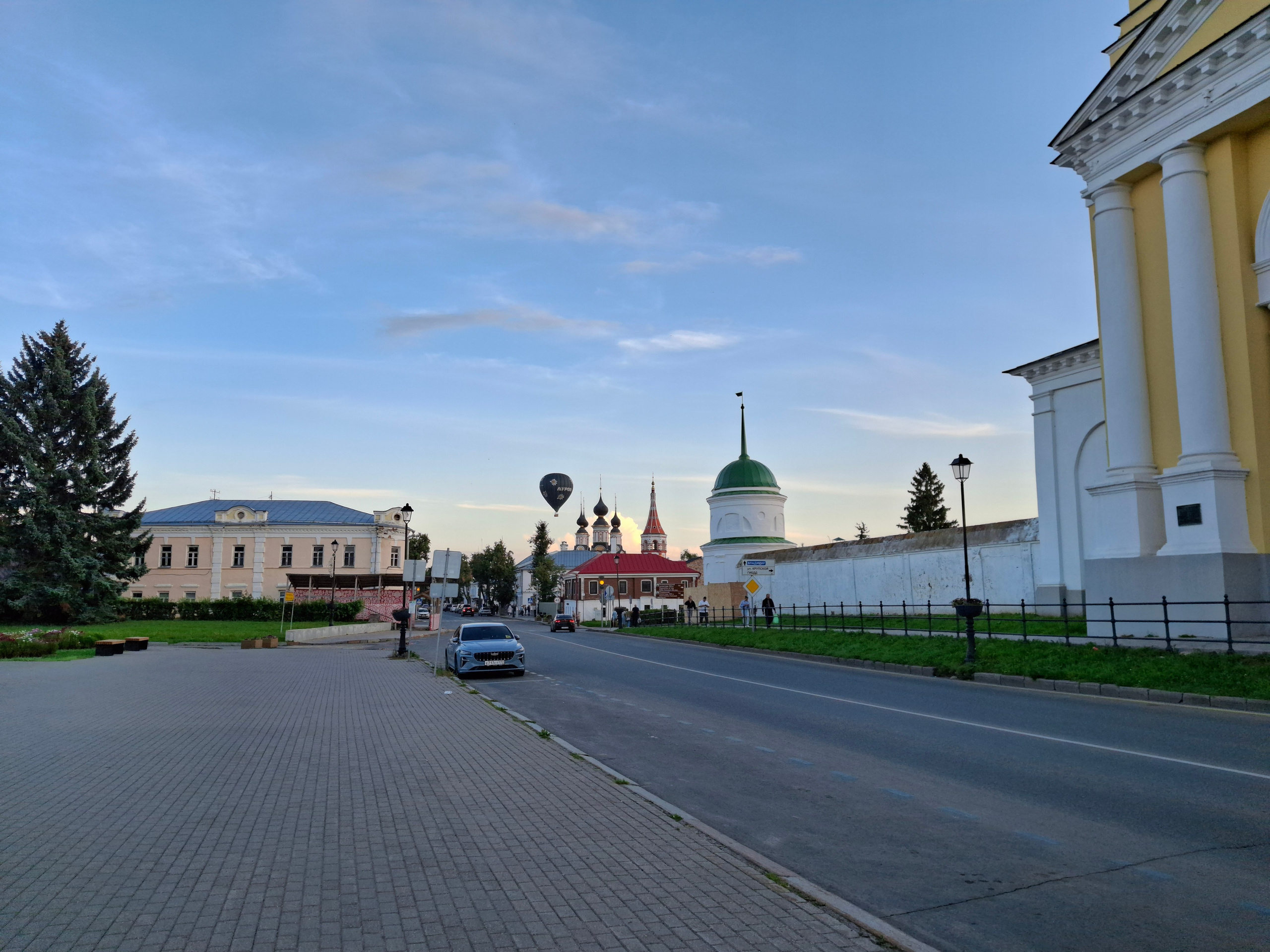 Суздаль. Игорь Жучков. Россия увиденная глазами путешествующего фотографа