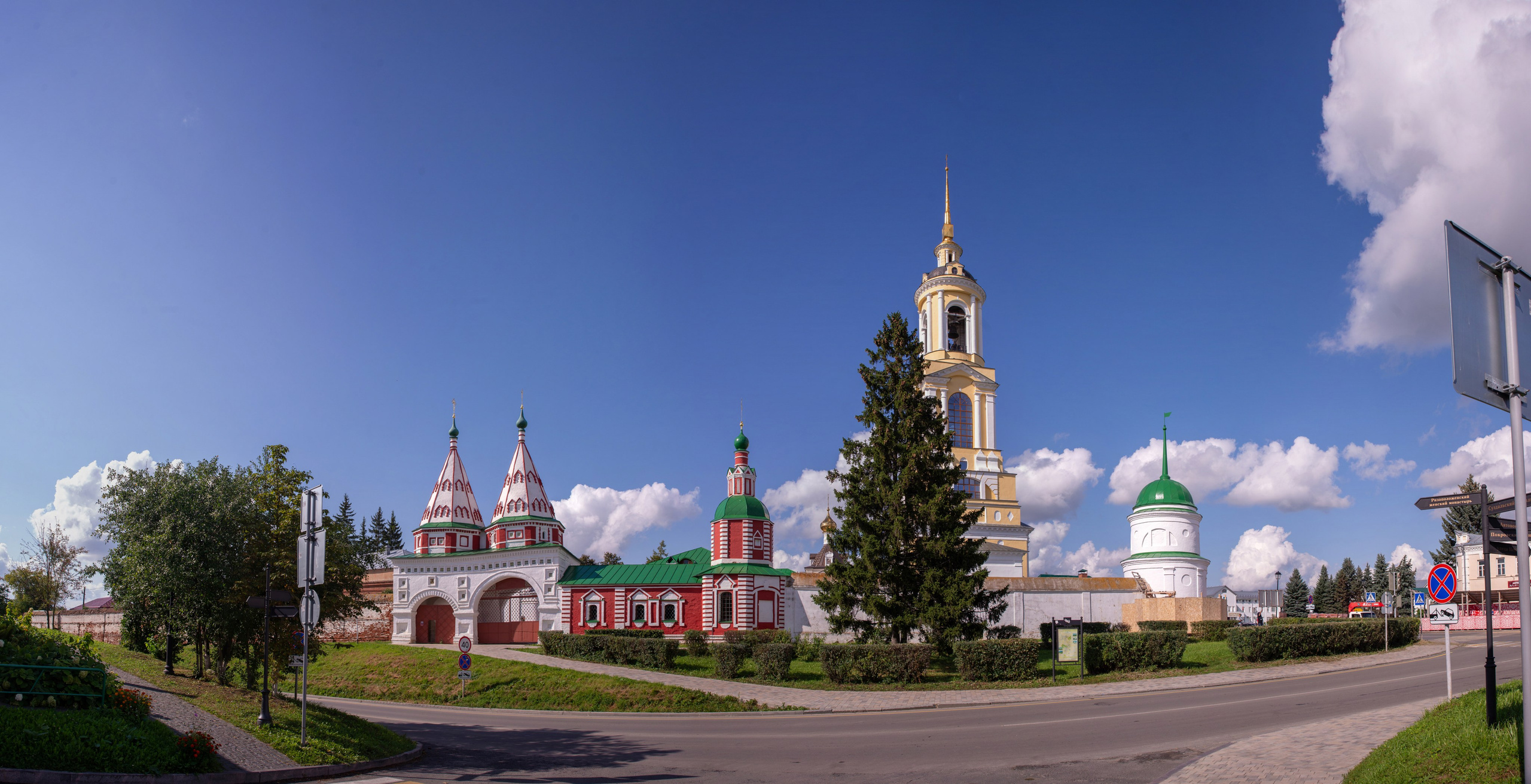 Суздаль. Игорь Жучков. Россия увиденная глазами путешествующего фотографа