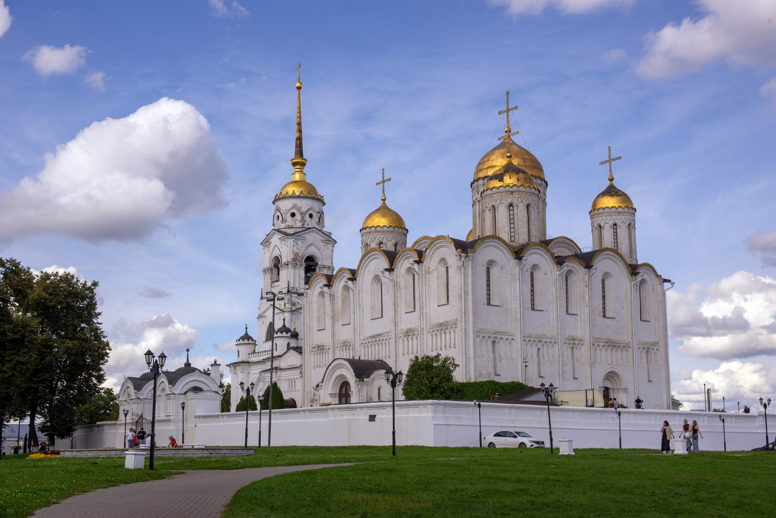 Вдадимир. Игорь Жучков. Россия увиденная глазами путешествующего фотографа