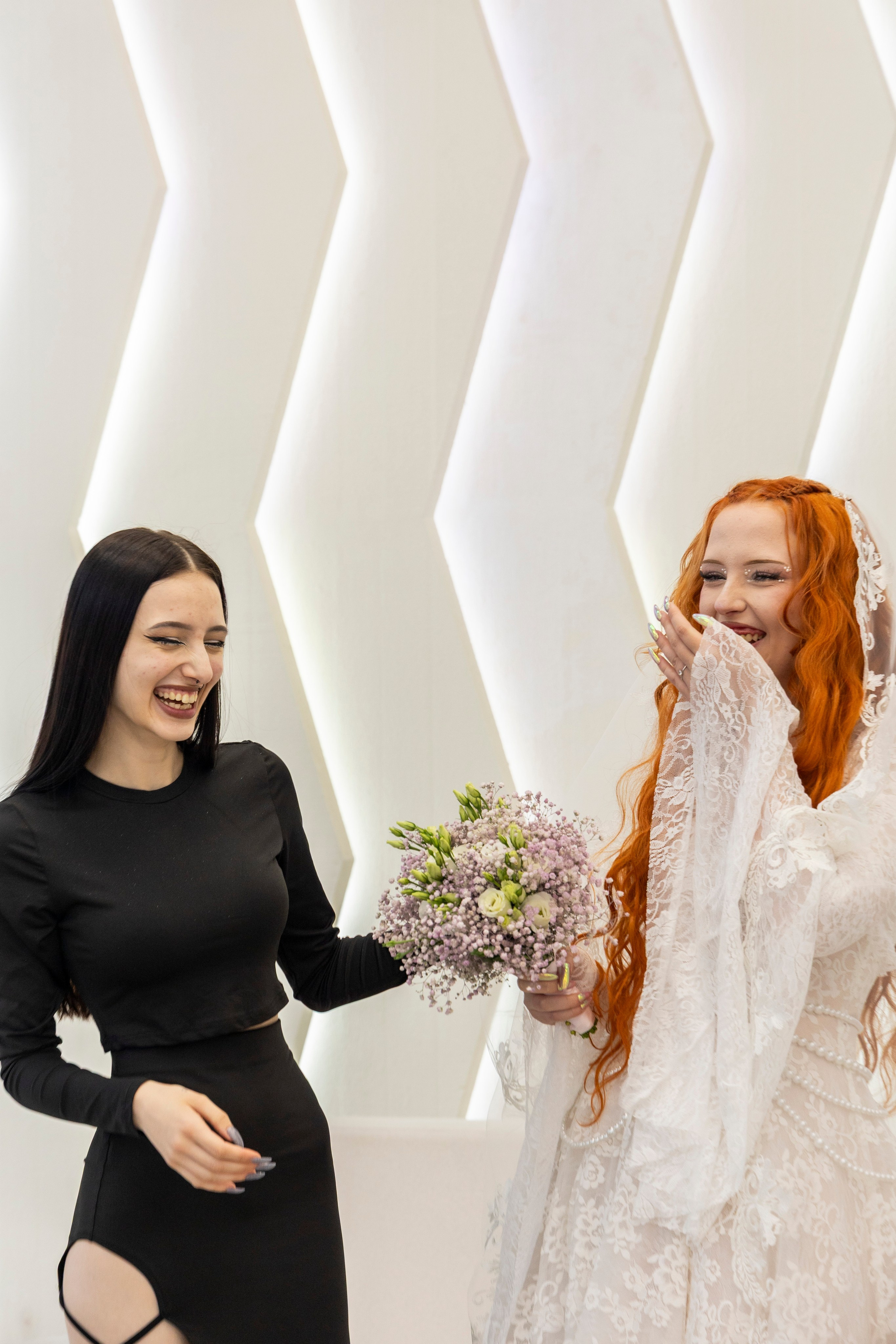 Свадебная фотосессия свадебный фотограф Татьяна Марсуверских свадебная фотопрогулка Москва Жуковский. Фотограф для маркетплейсов, фотоуслуги в Жуковском Татьяна Марсуверских