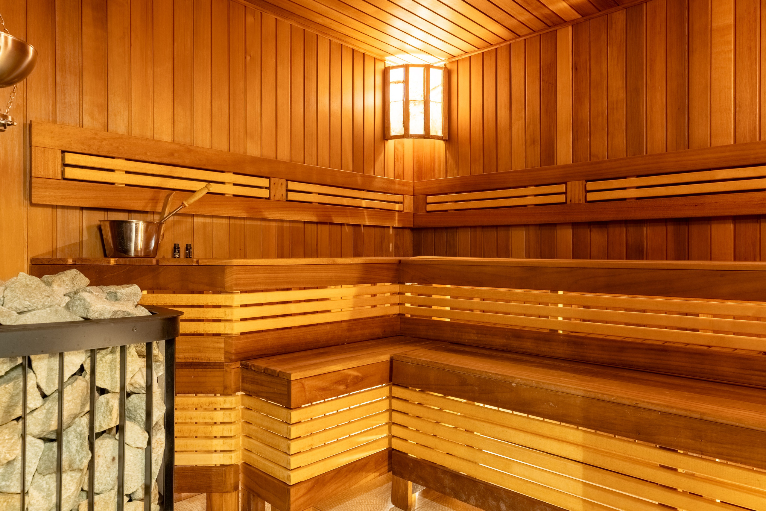 Интерьерная фотосъёмка СПА (Бассейн+сауна+хамам) в Санкт-Петербурге